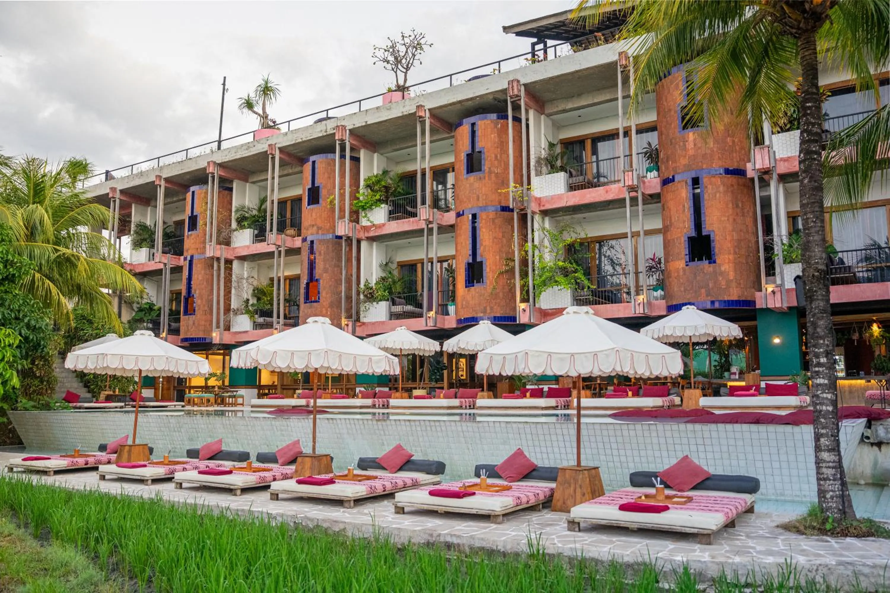 Restaurant/places to eat in Shore Amora Canggu