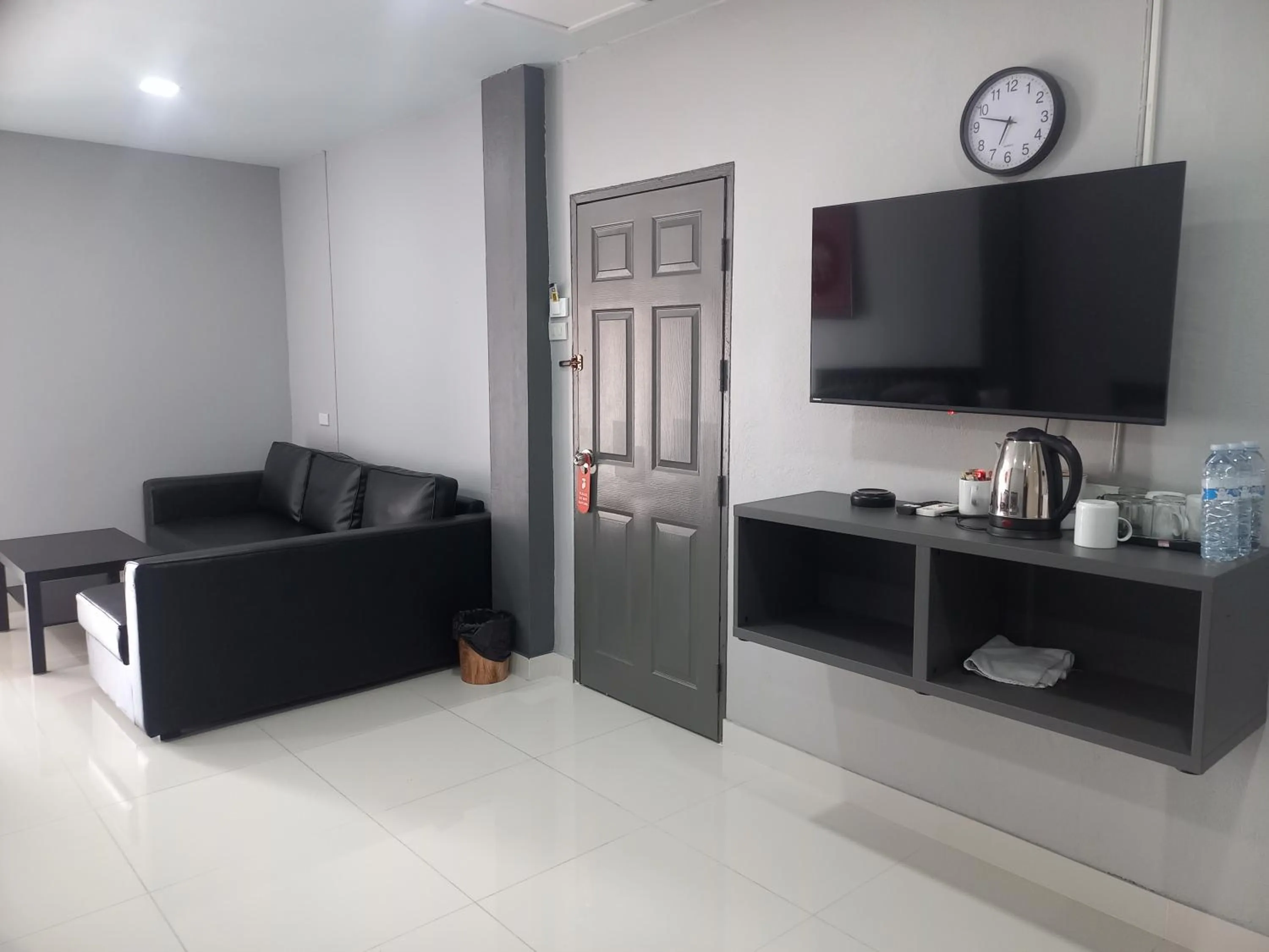 Living room in Dania