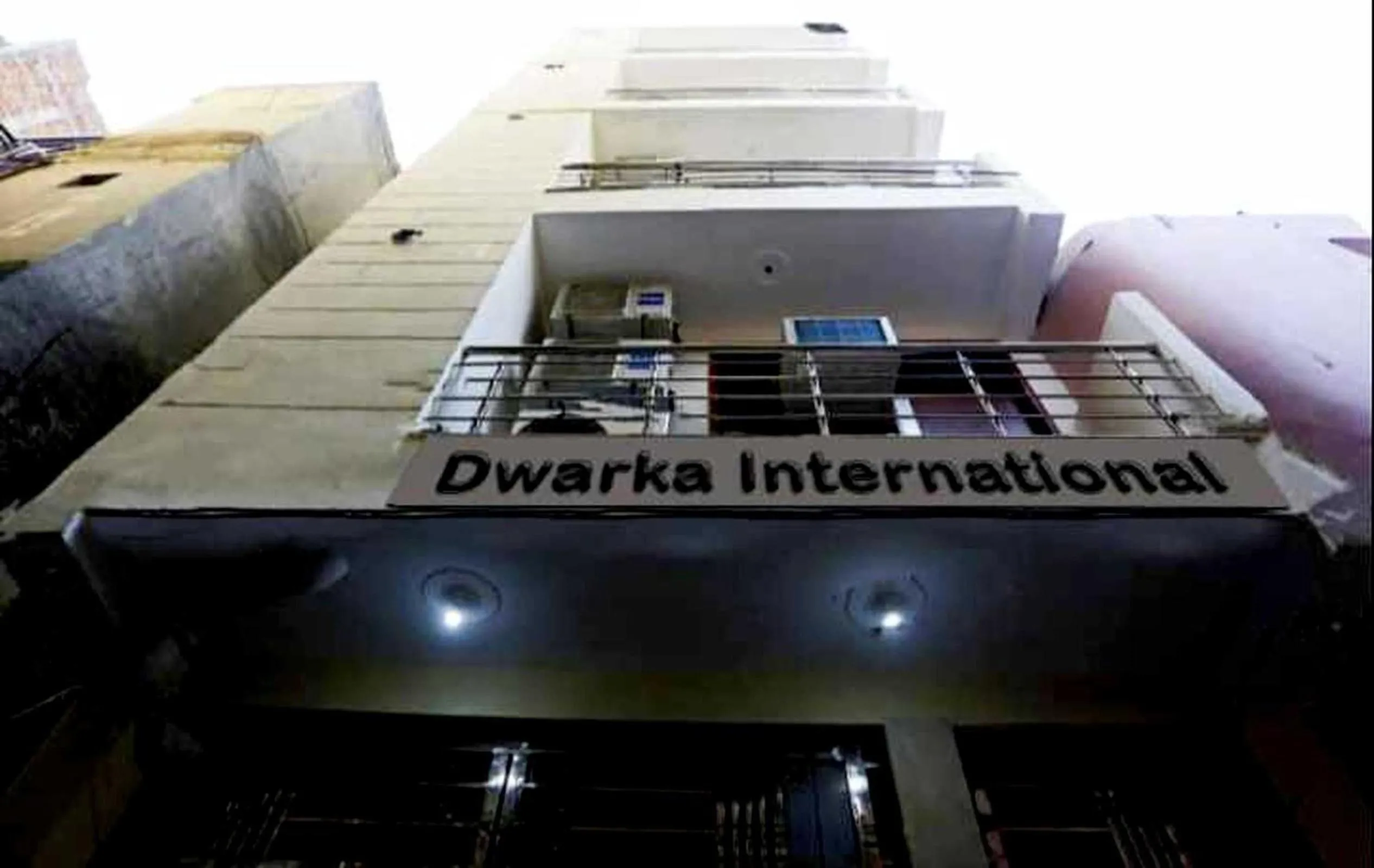 Facade/entrance in Hotel O Karan stay