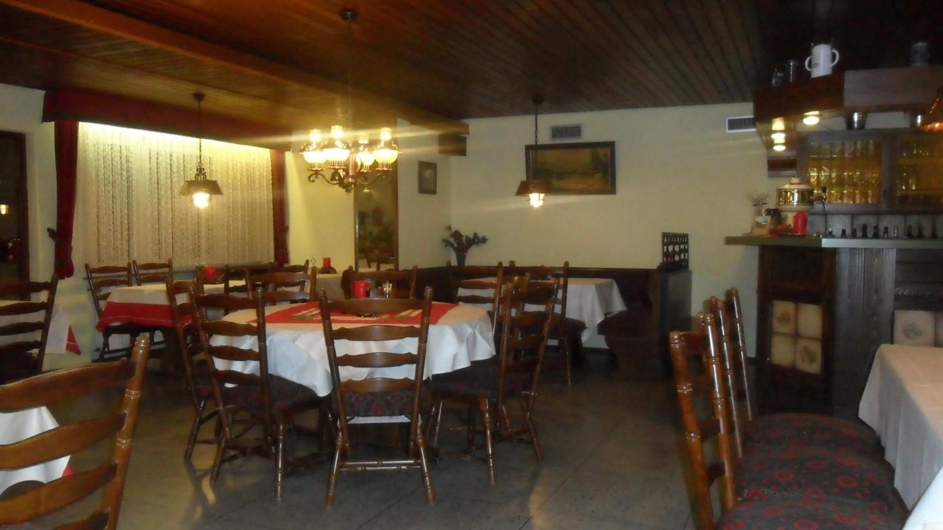 Restaurant/places to eat in Hotel Badstube