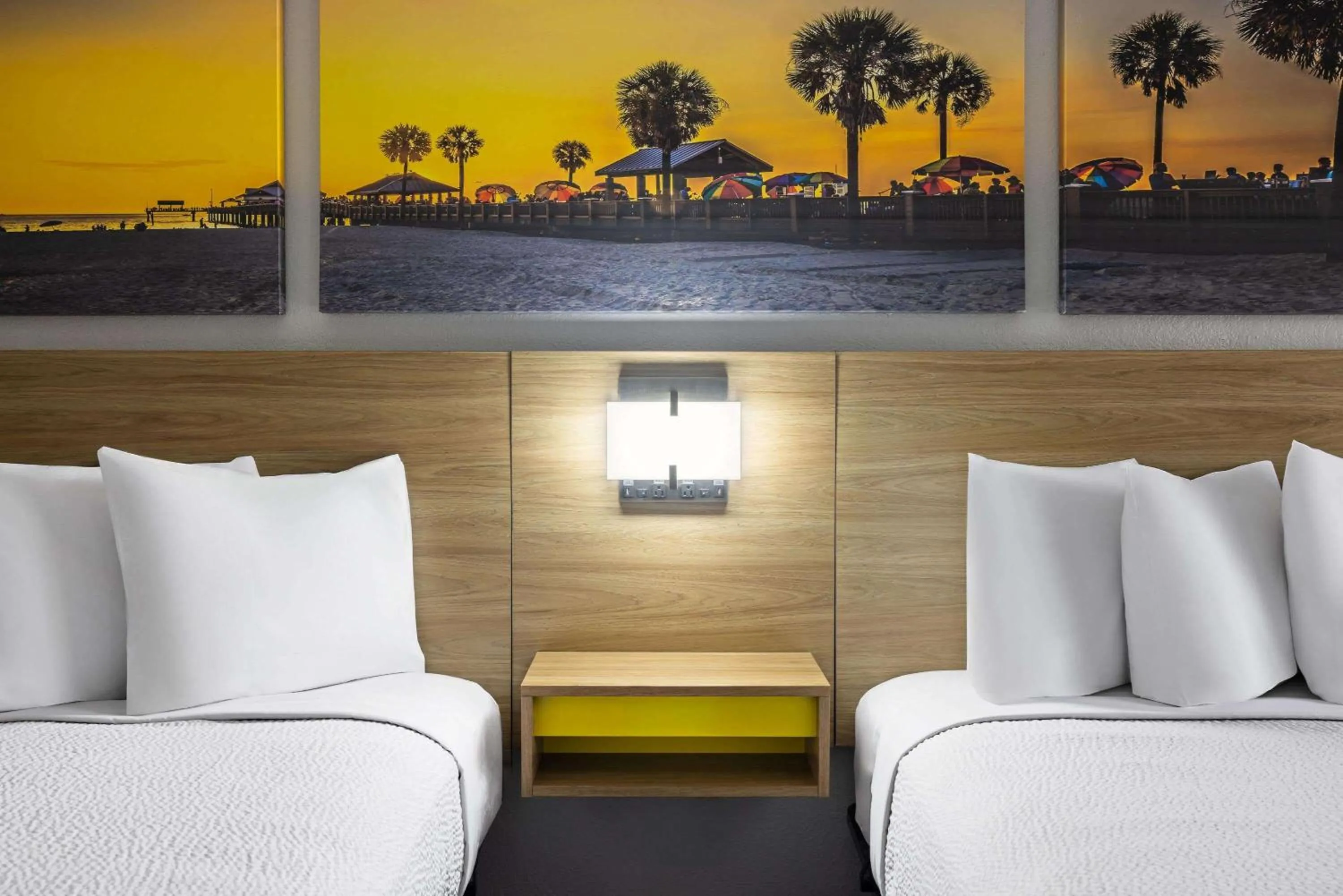 Photo of the whole room, Bed in Days Inn by Wyndham Ladson Summerville Charleston