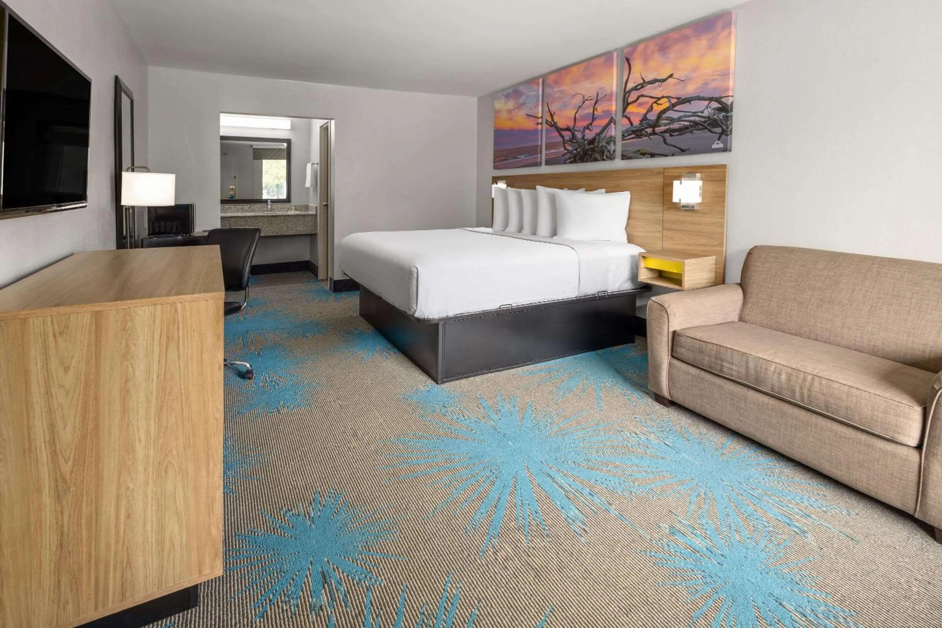 Bed in Days Inn by Wyndham Ladson Summerville Charleston