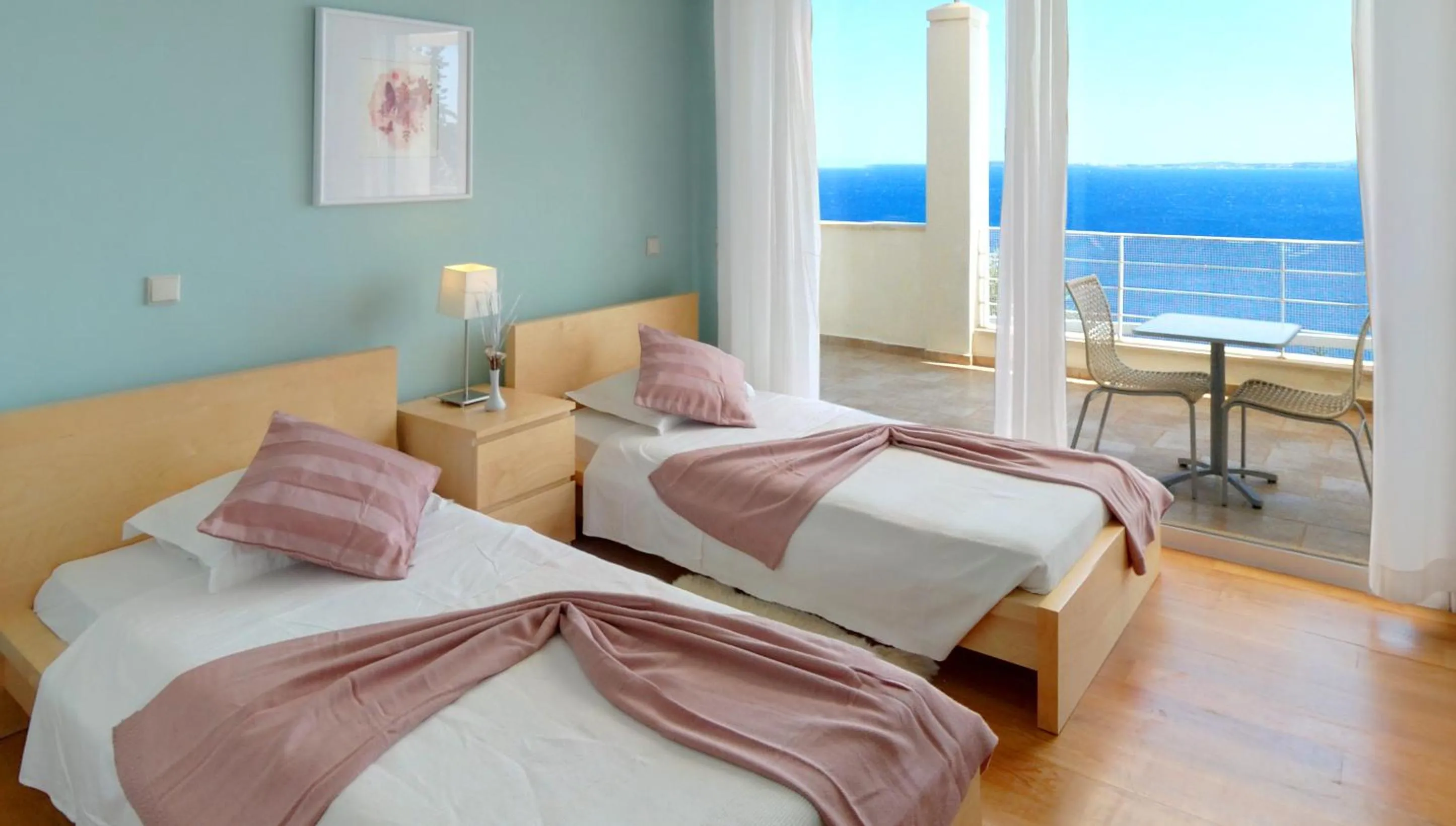 Photo of the whole room, Bed in Corfu Luxury Villas
