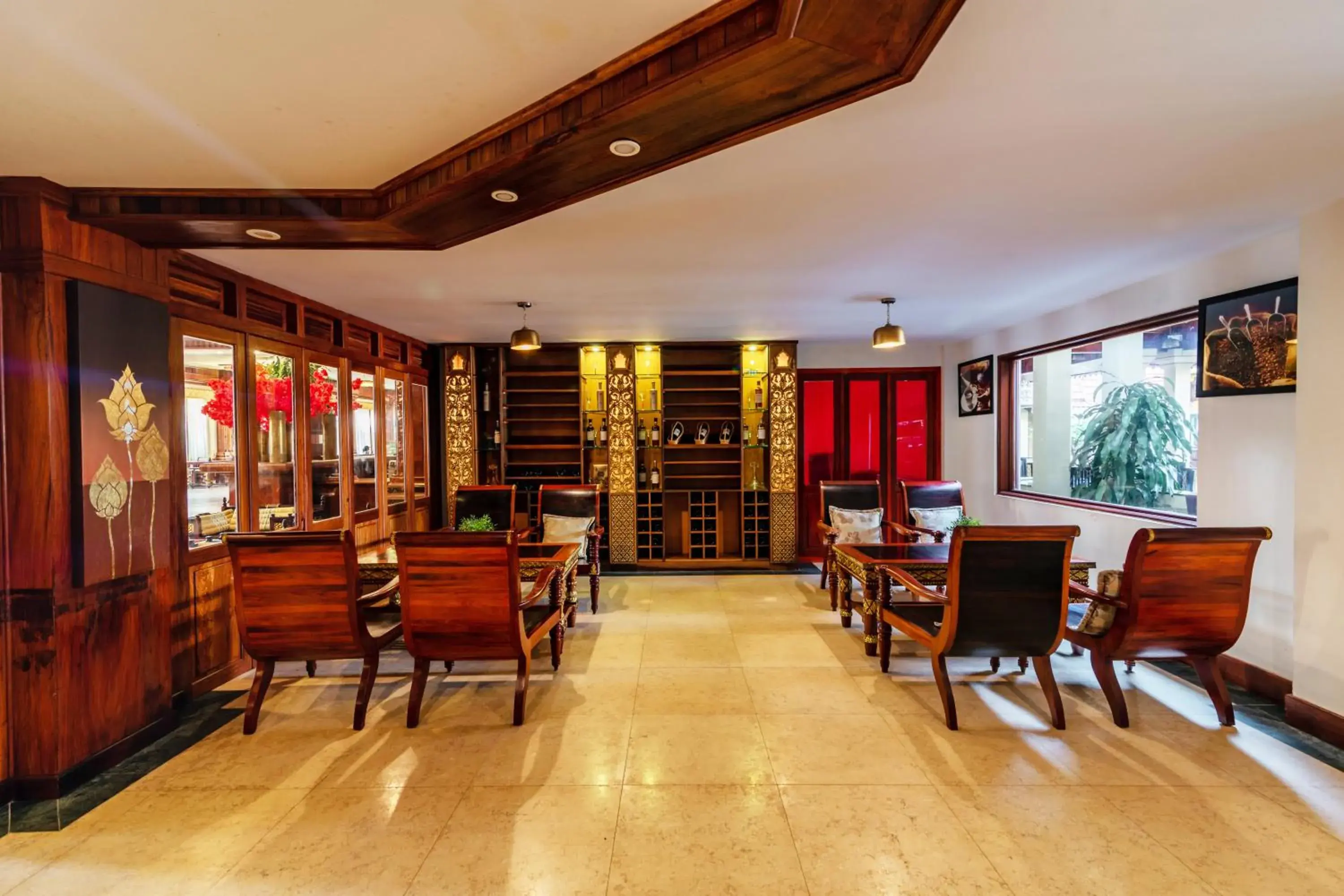 Lounge or bar in Empress Residence Resort and Spa Lounge or bar in Empress Residence Resort and Spa