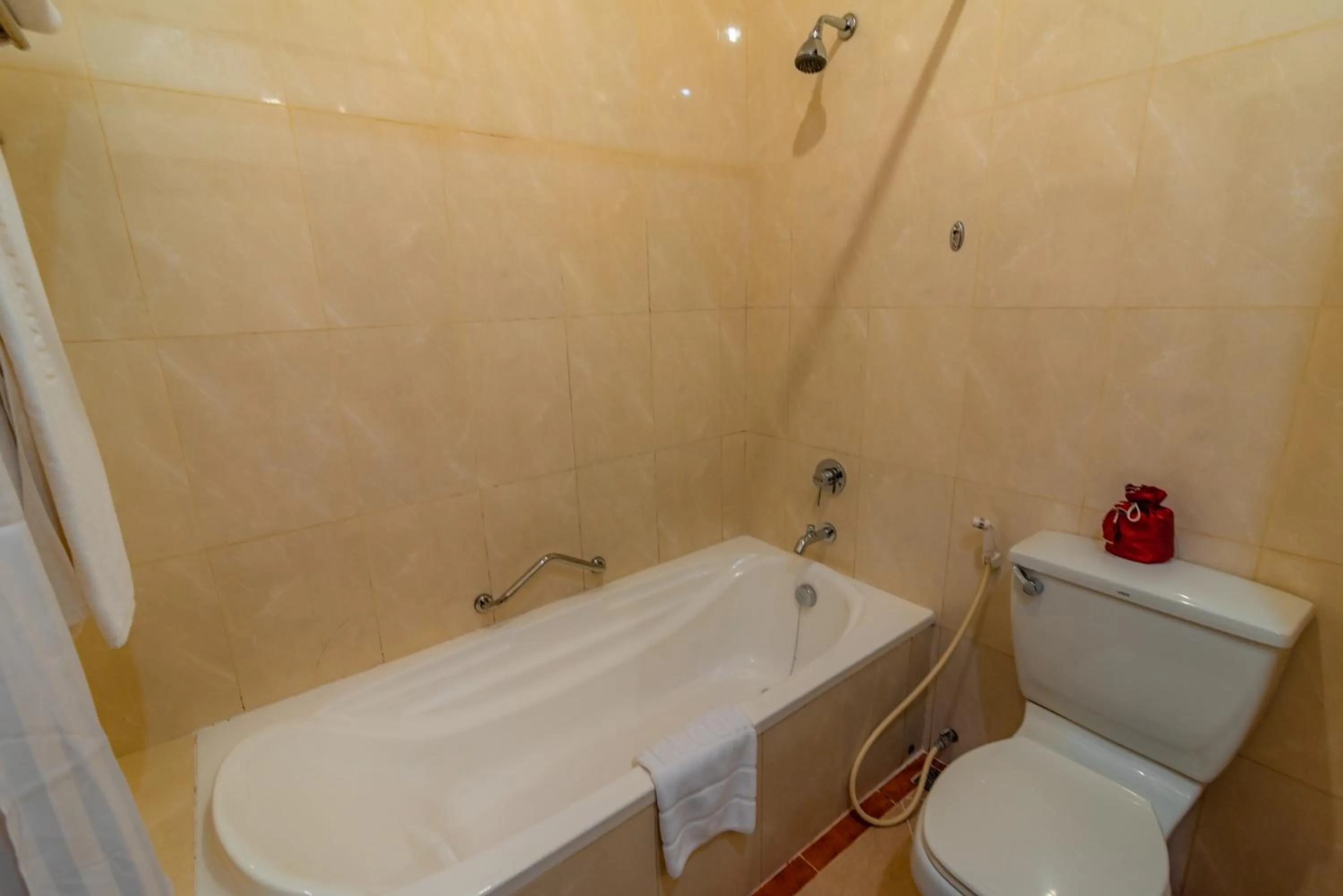 Bathroom in Empress Residence Resort and Spa