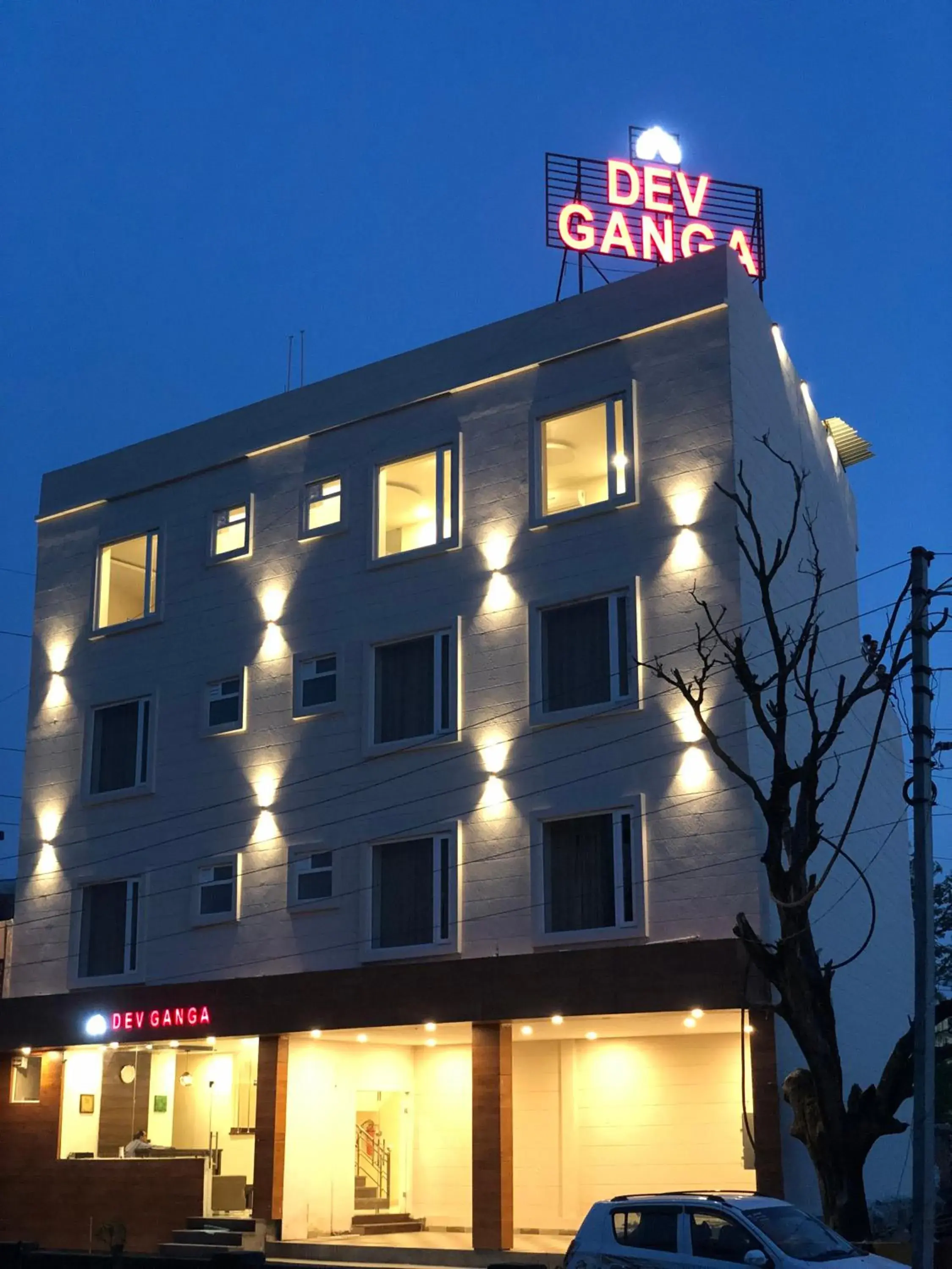 HOTEL DEV GANGA HOTEL DEV GANGA