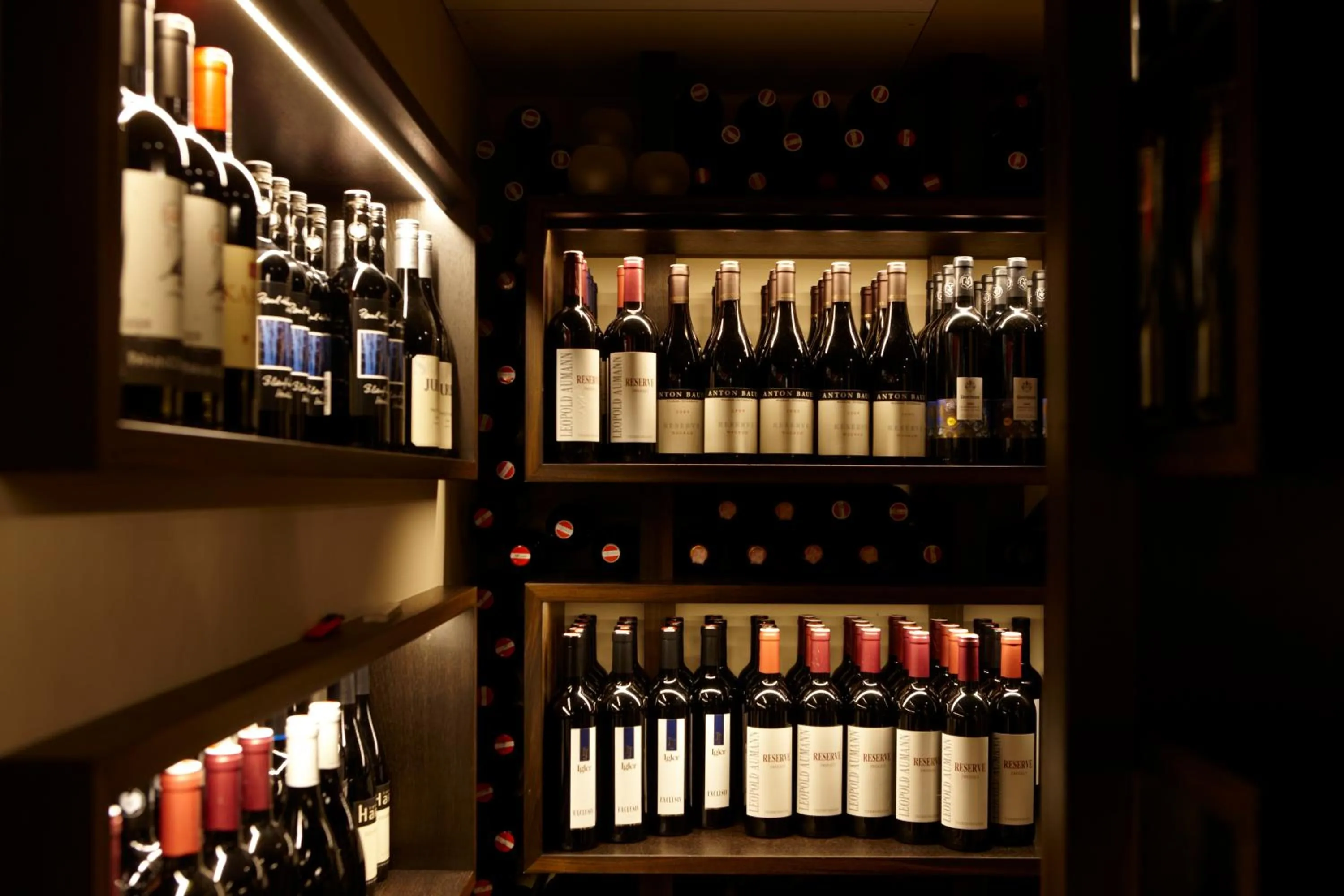 Food and drinks in Gutwinski Hotel