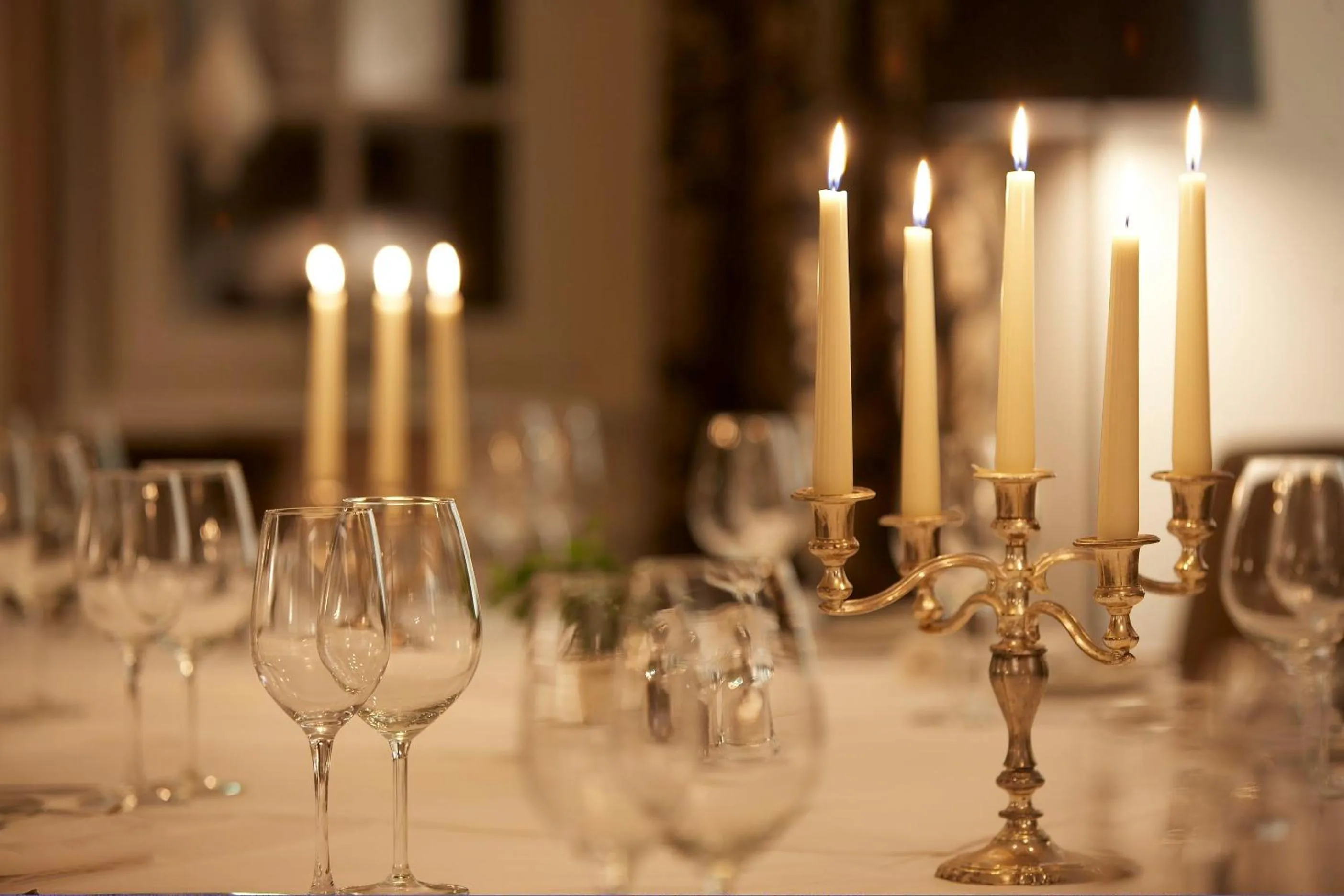 Decorative detail in Gutwinski Hotel