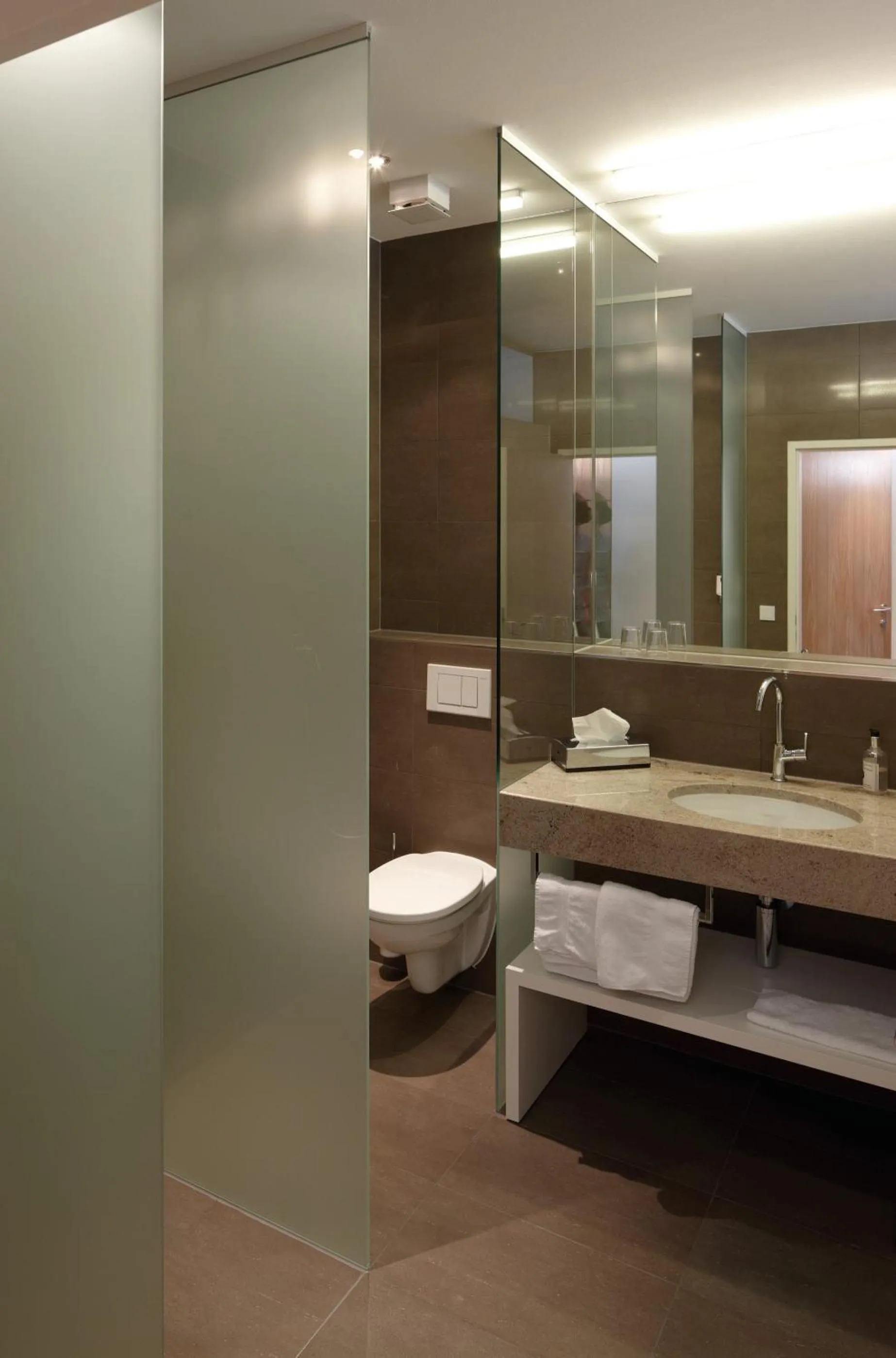 Bathroom in Gutwinski Hotel