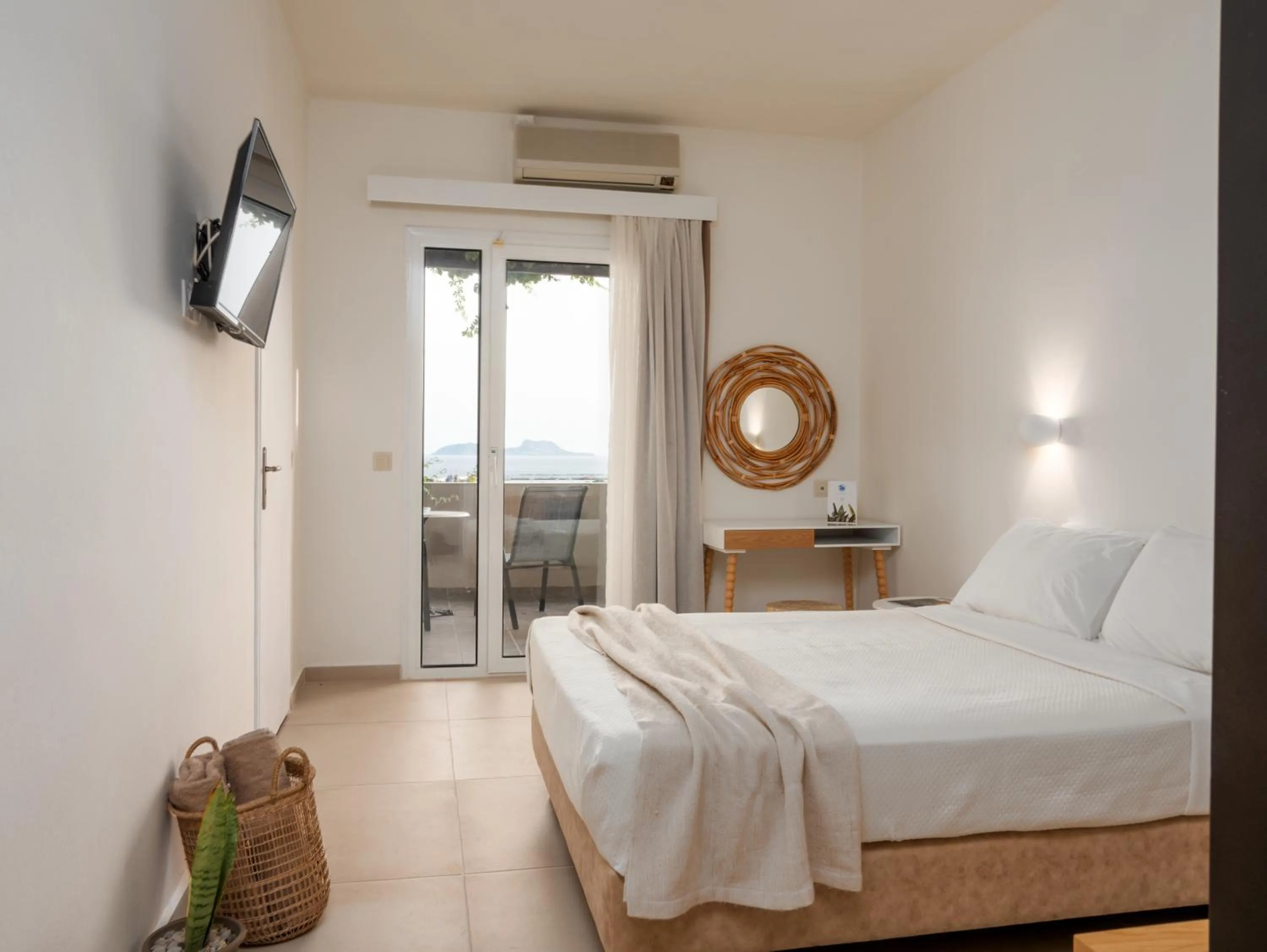 Bed in Paralos The Maxine Adults Only