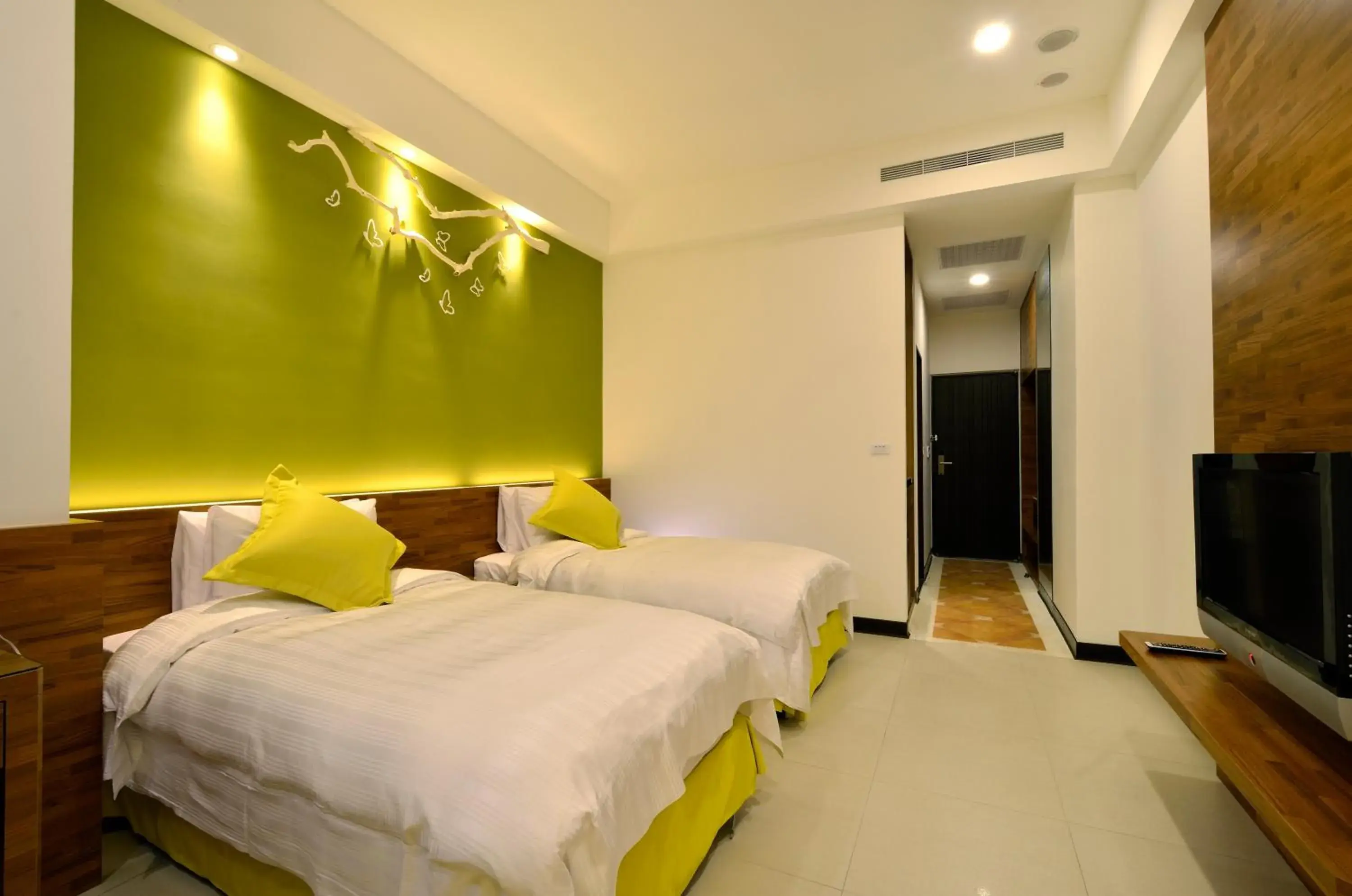 Photo of the whole room, Bed in J Resort Photo of the whole room, Bed in J Resort