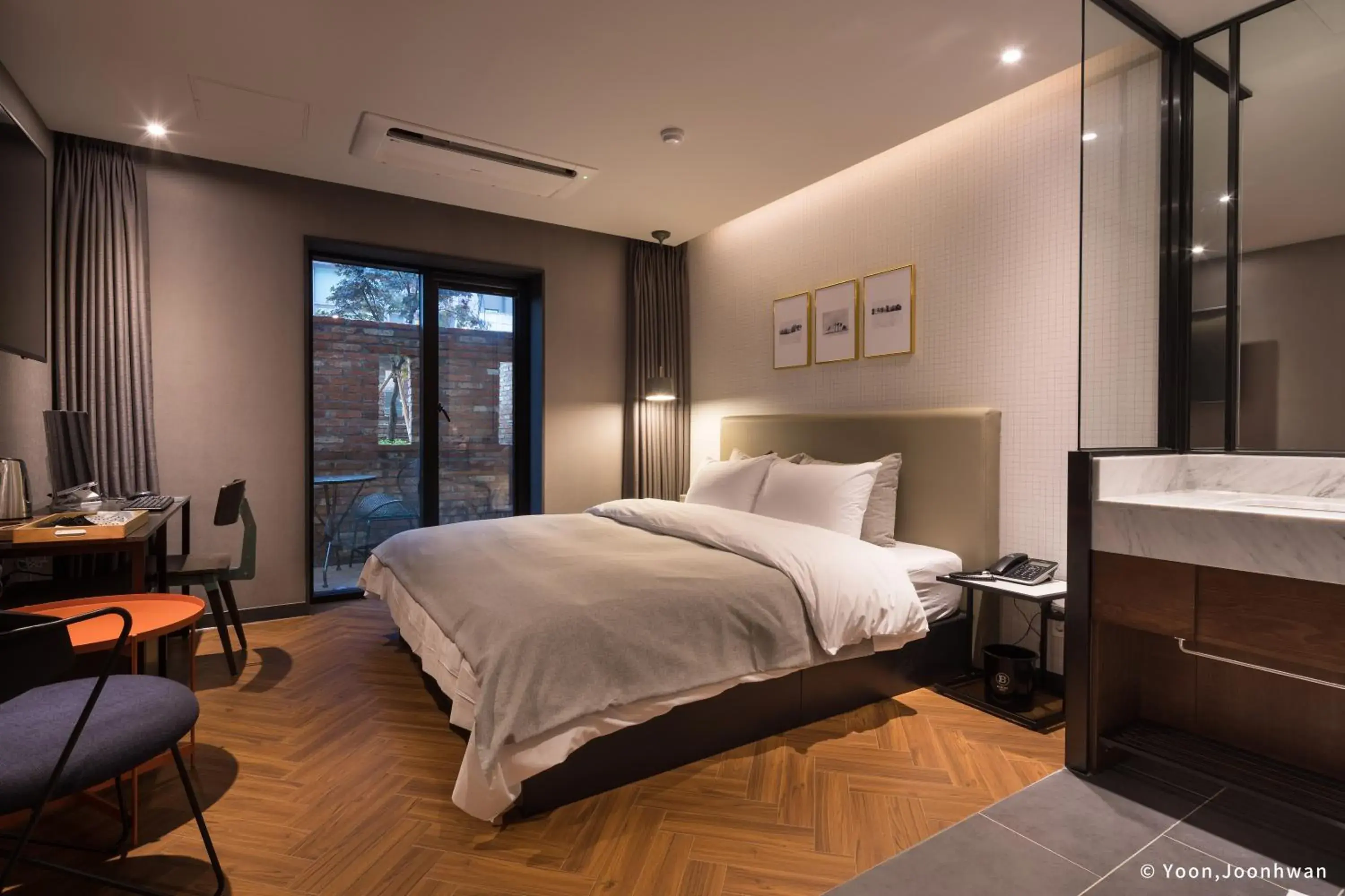 Bedroom, Bed in Brown Dot Hotel Seomyeon Bedroom, Bed in Brown Dot Hotel Seomyeon