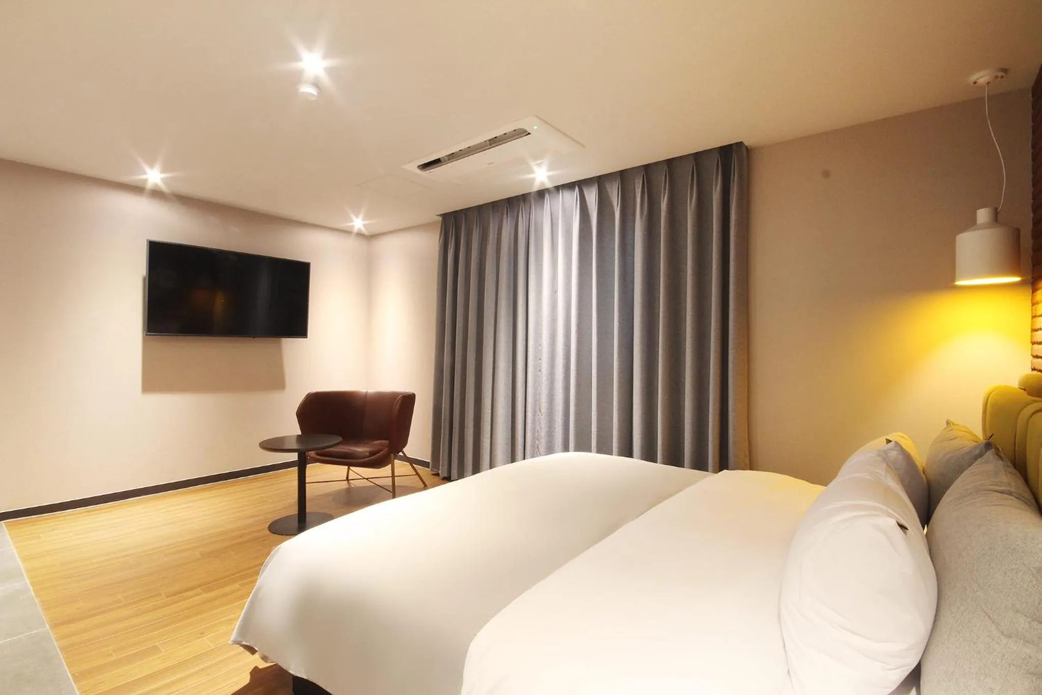 Bed in Brown Dot Hotel Seomyeon