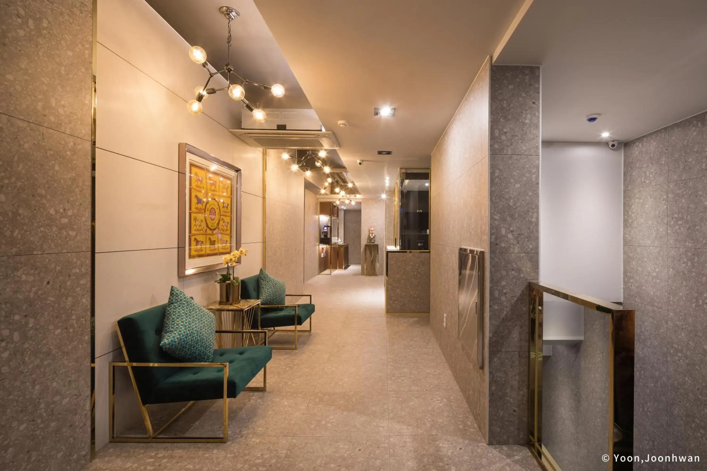 Facade/entrance in Brown Dot Hotel Seomyeon Facade/entrance in Brown Dot Hotel Seomyeon