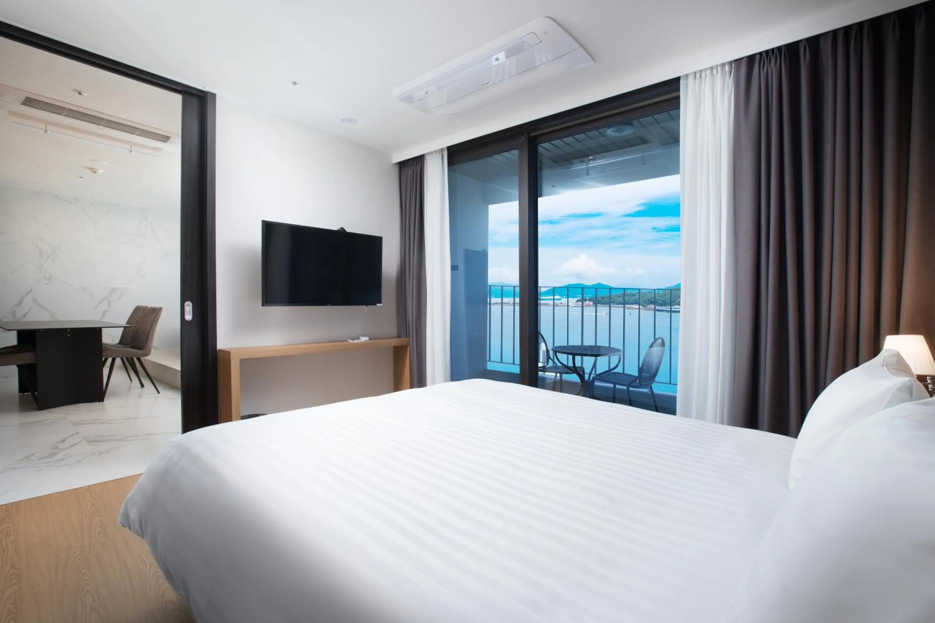 Photo of the whole room in Utop Marina Hotel & Resort