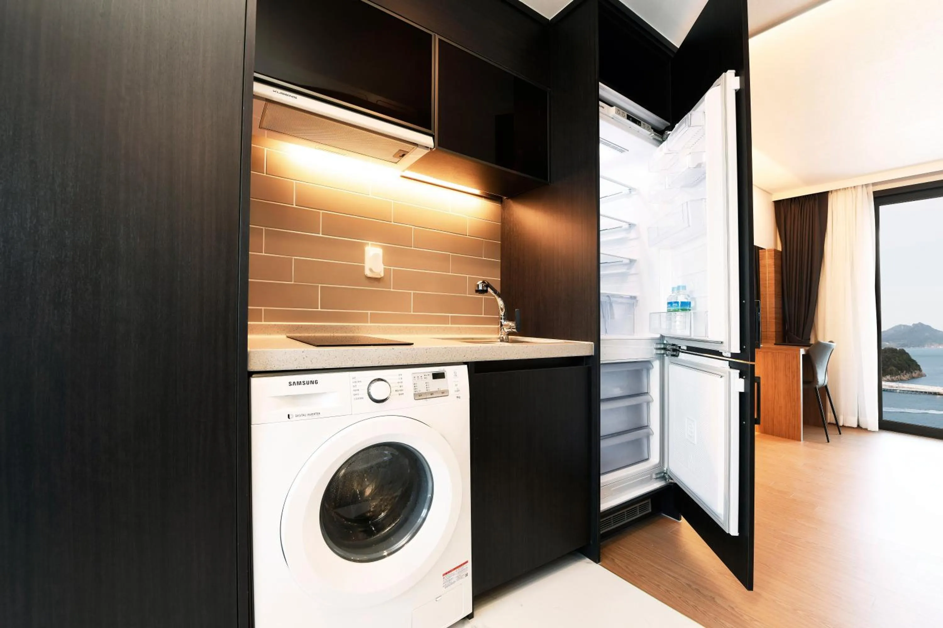 Kitchen or kitchenette in Utop Marina Hotel & Resort