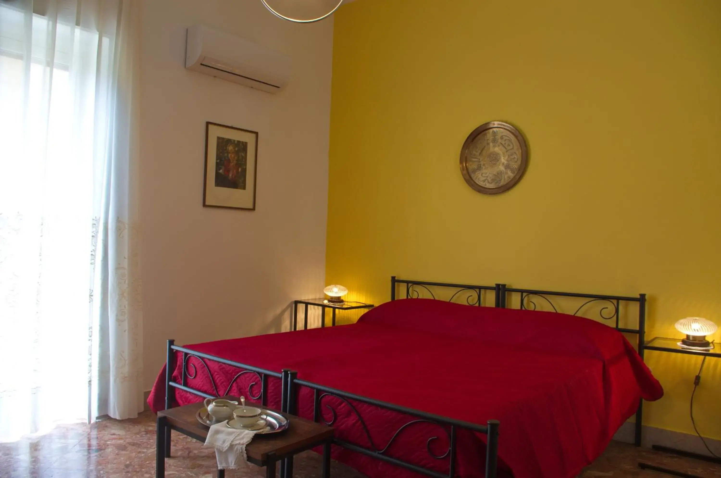 Double Room with Private Bathroom in Olivarooms Double Room with Private Bathroom in Olivarooms