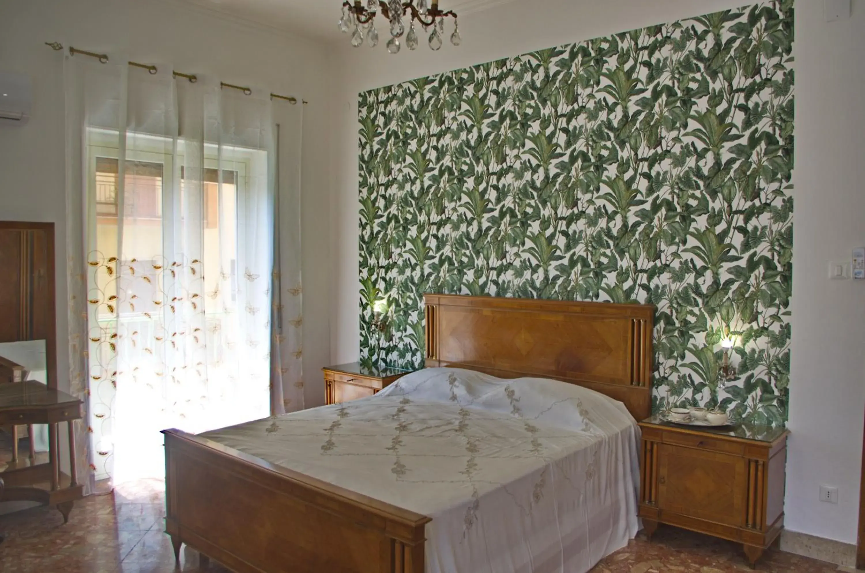 Triple Room with Private External Bathroom in Olivarooms Triple Room with Private External Bathroom in Olivarooms
