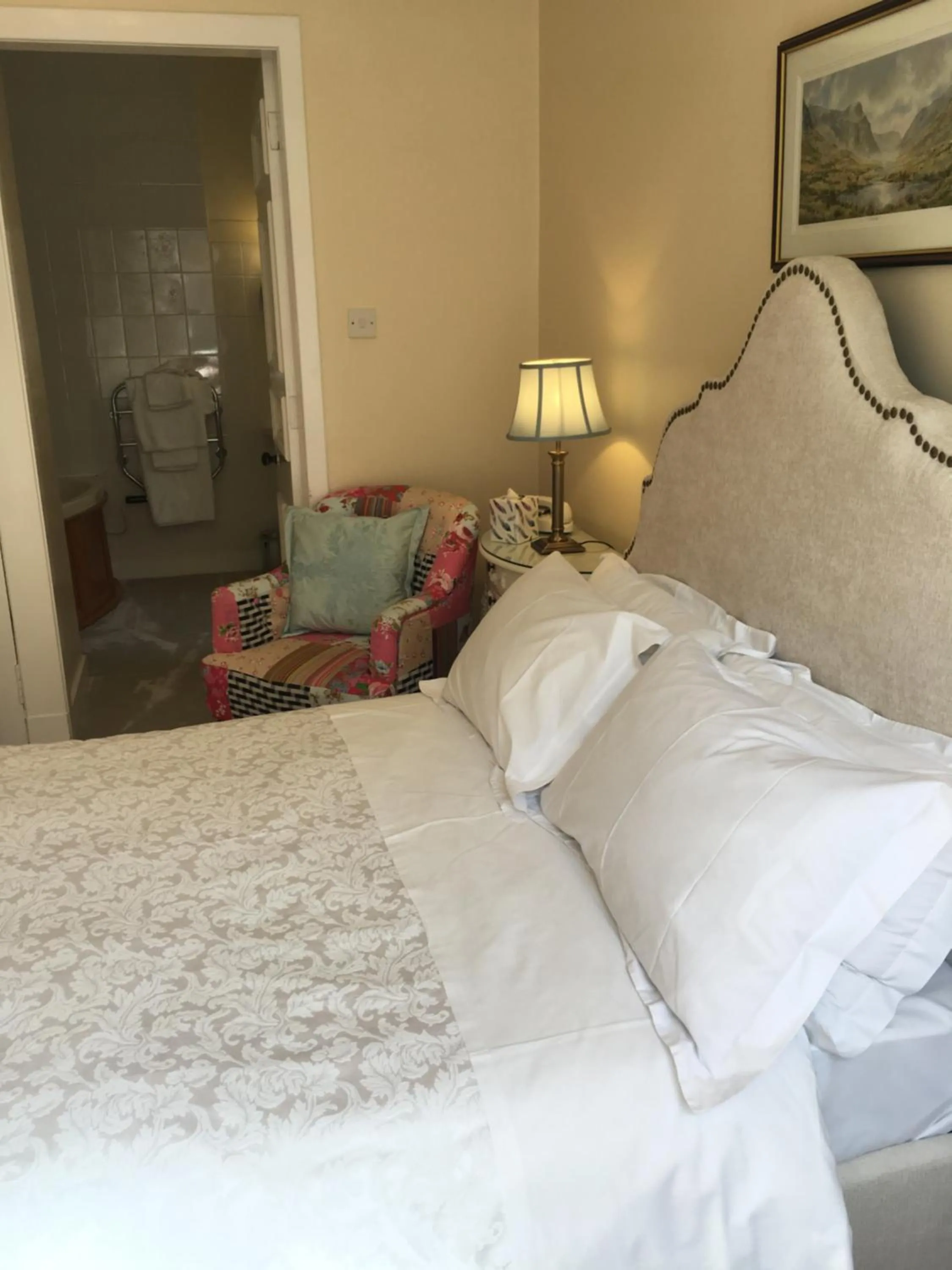 Bed in Ledgowan Lodge Hotel