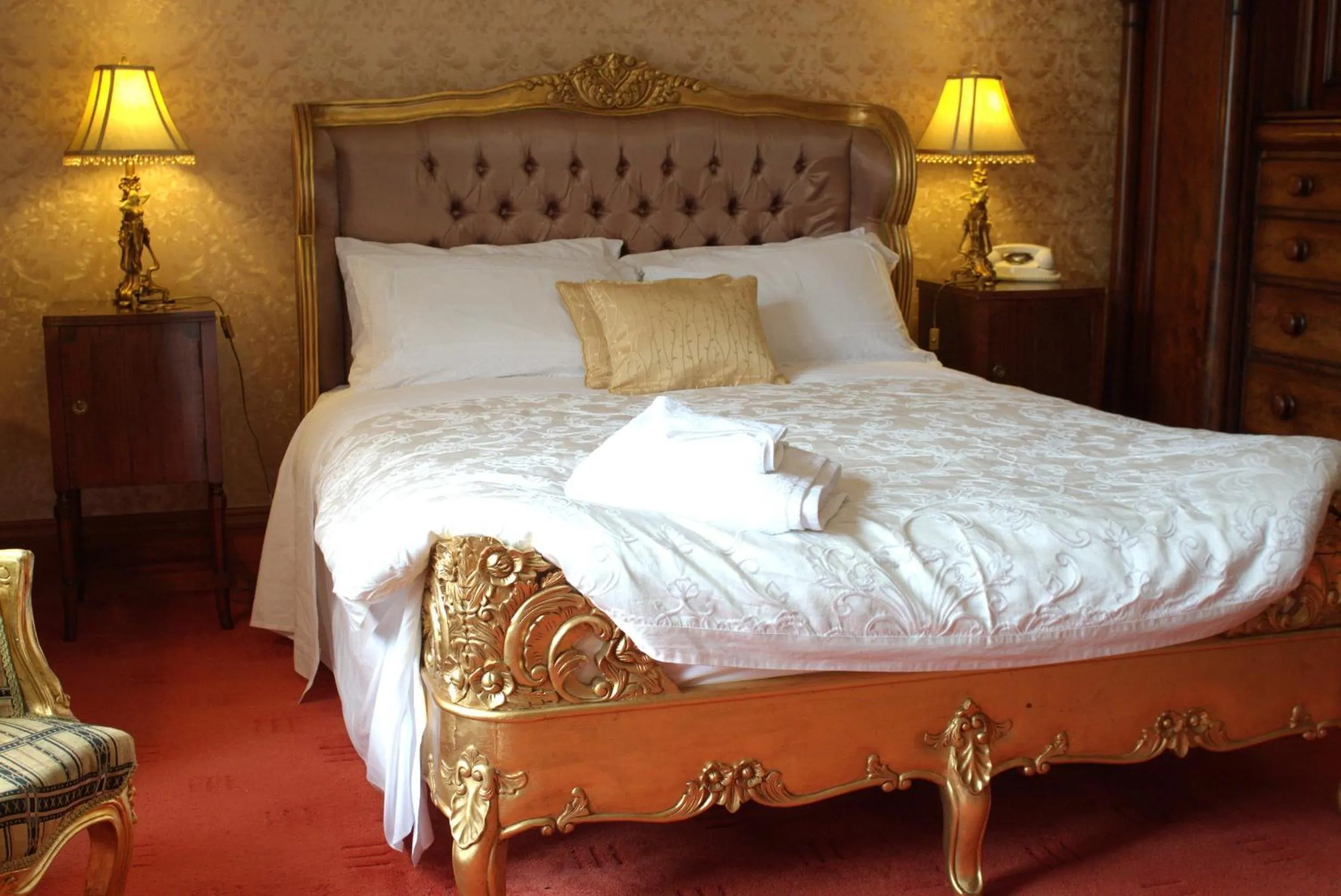 Bed in Ledgowan Lodge Hotel