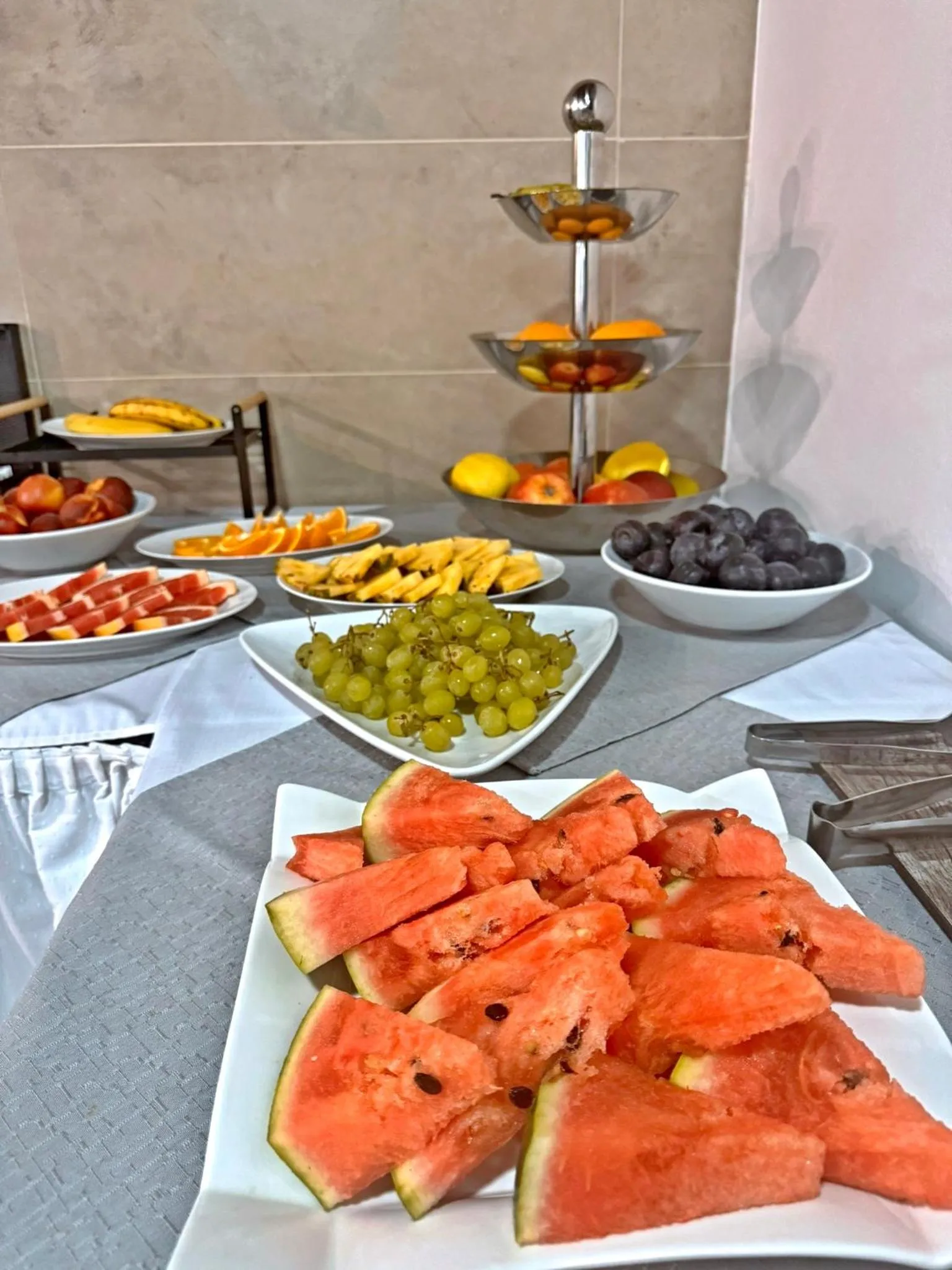 Restaurant/places to eat in PATRIA HOTEL