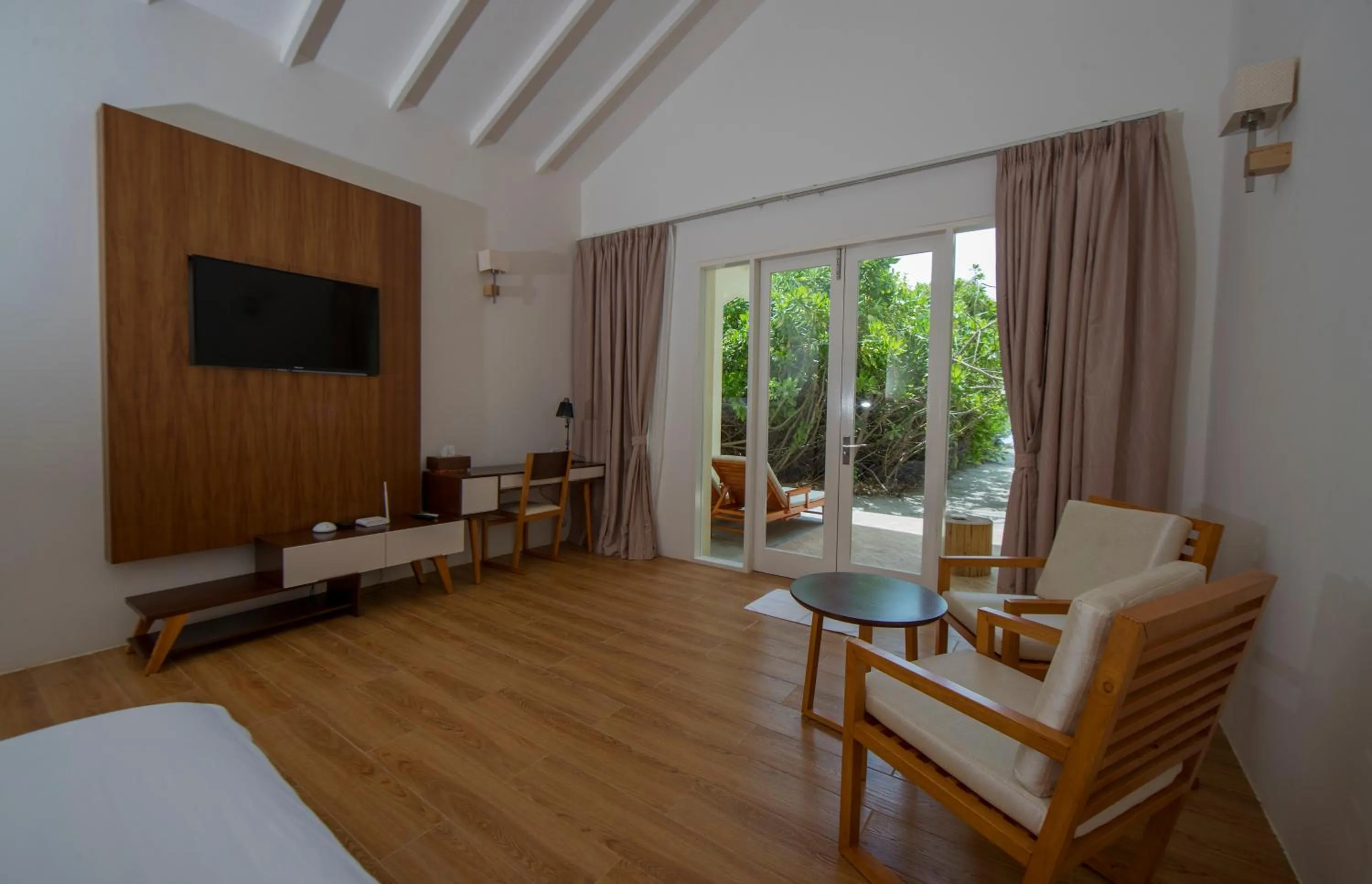 TV and multimedia in Hondaafushi Island Resort