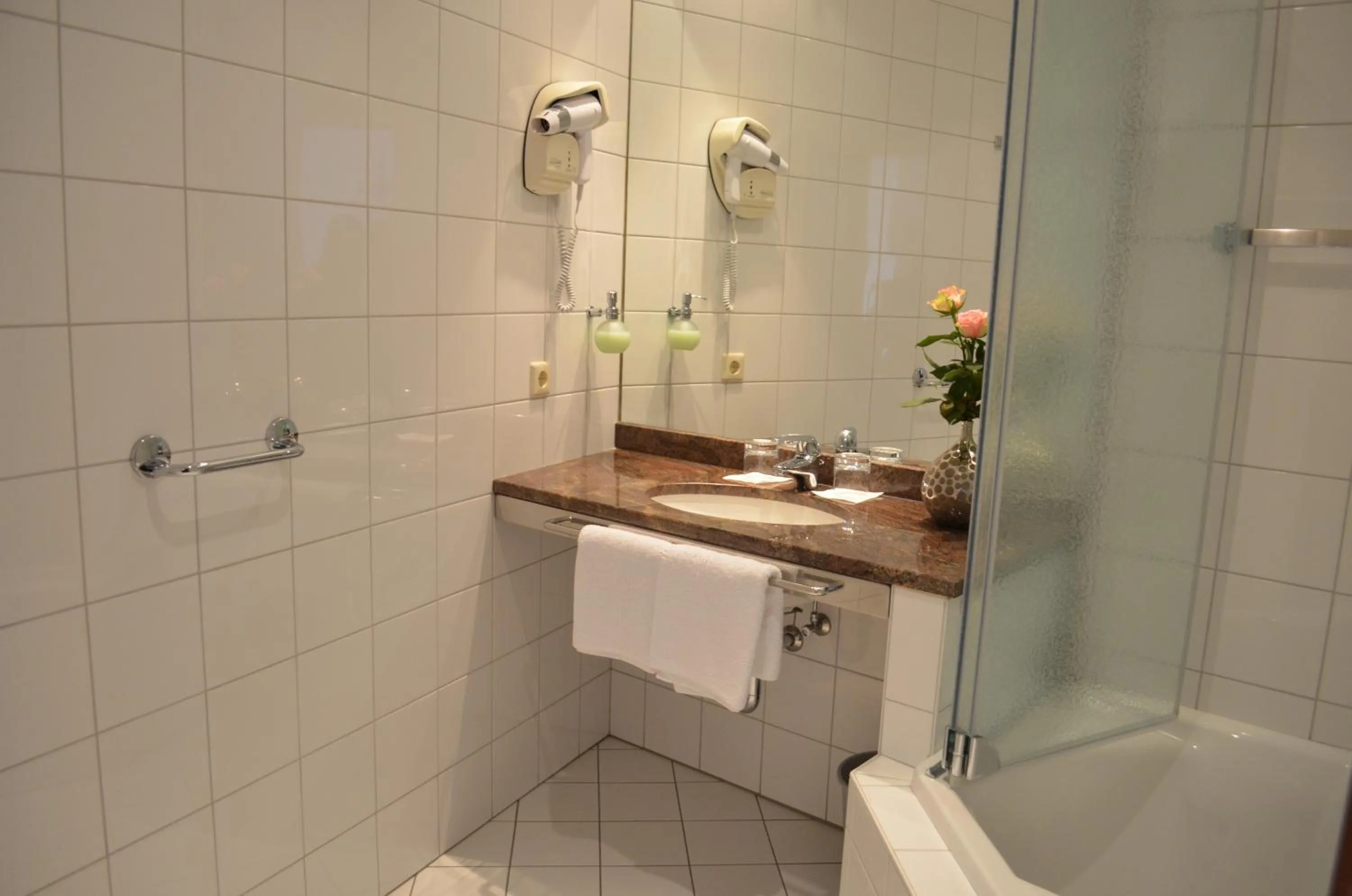 Bathroom in Hotel Kinnen