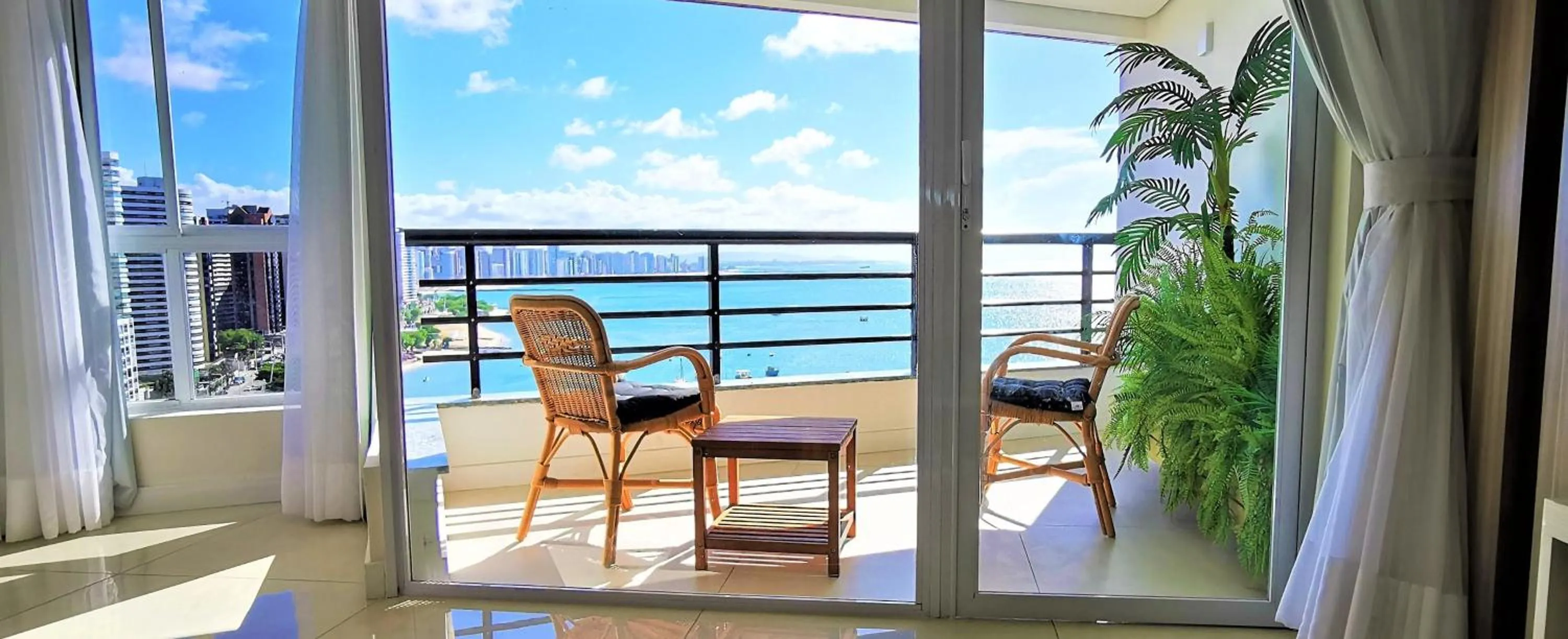 Balcony/Terrace in Seaflats Iate Plaza Hotel