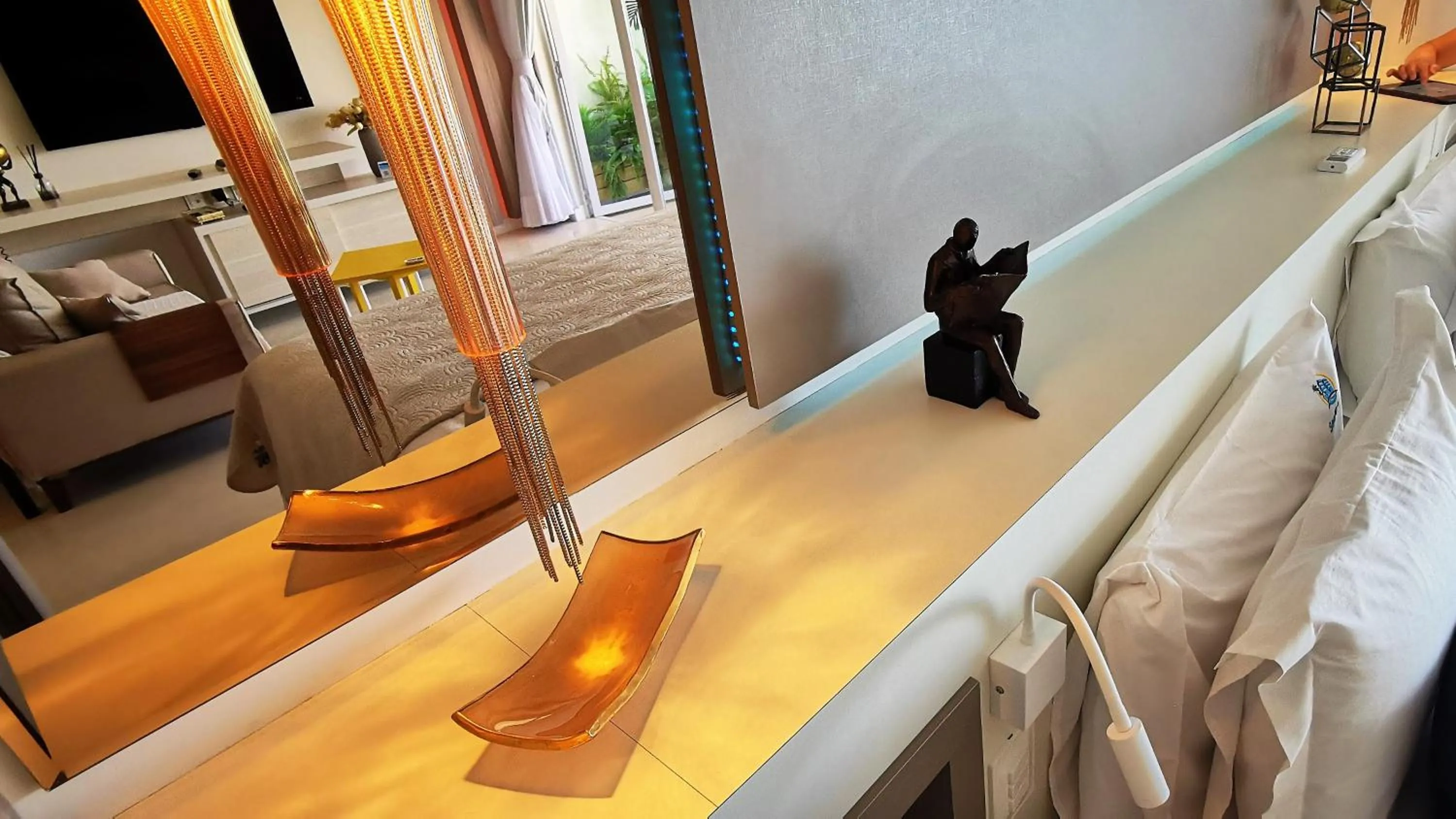 Decorative detail, Bed in Seaflats Iate Plaza Hotel