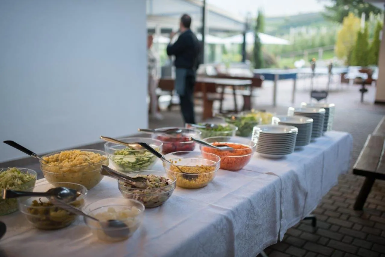 Restaurant/places to eat in Hotel Eichenhof