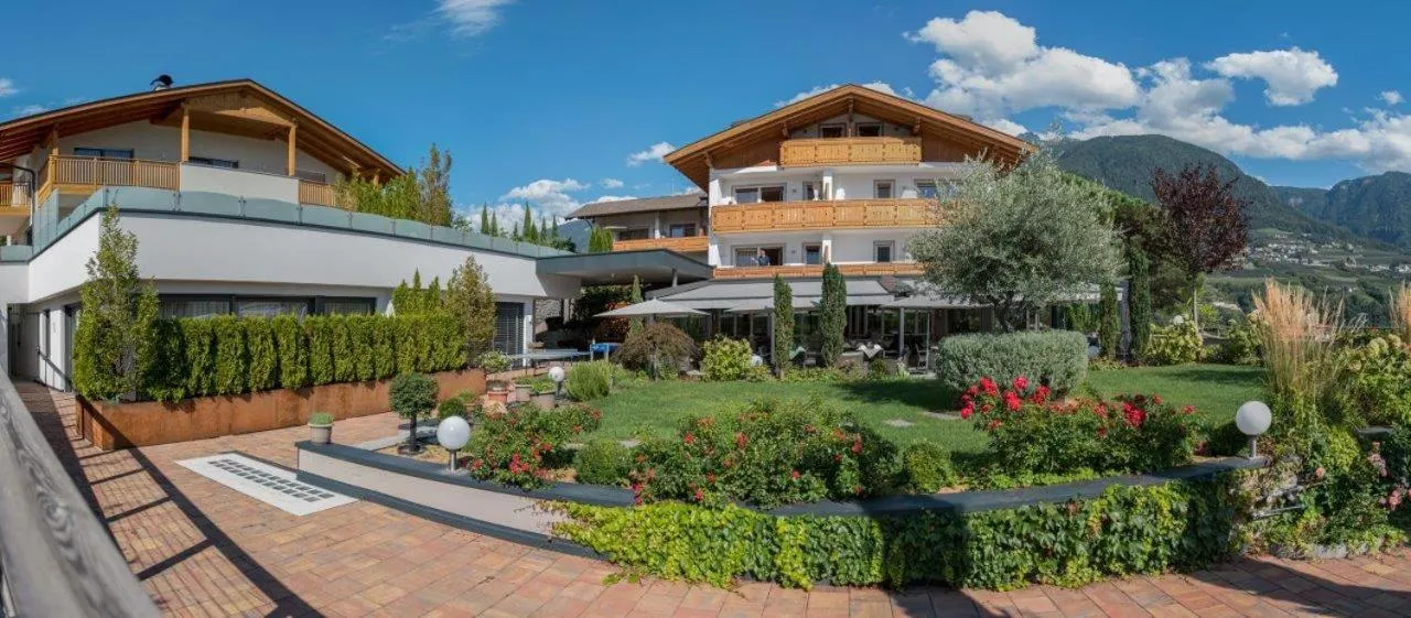 Property building in Hotel Eichenhof