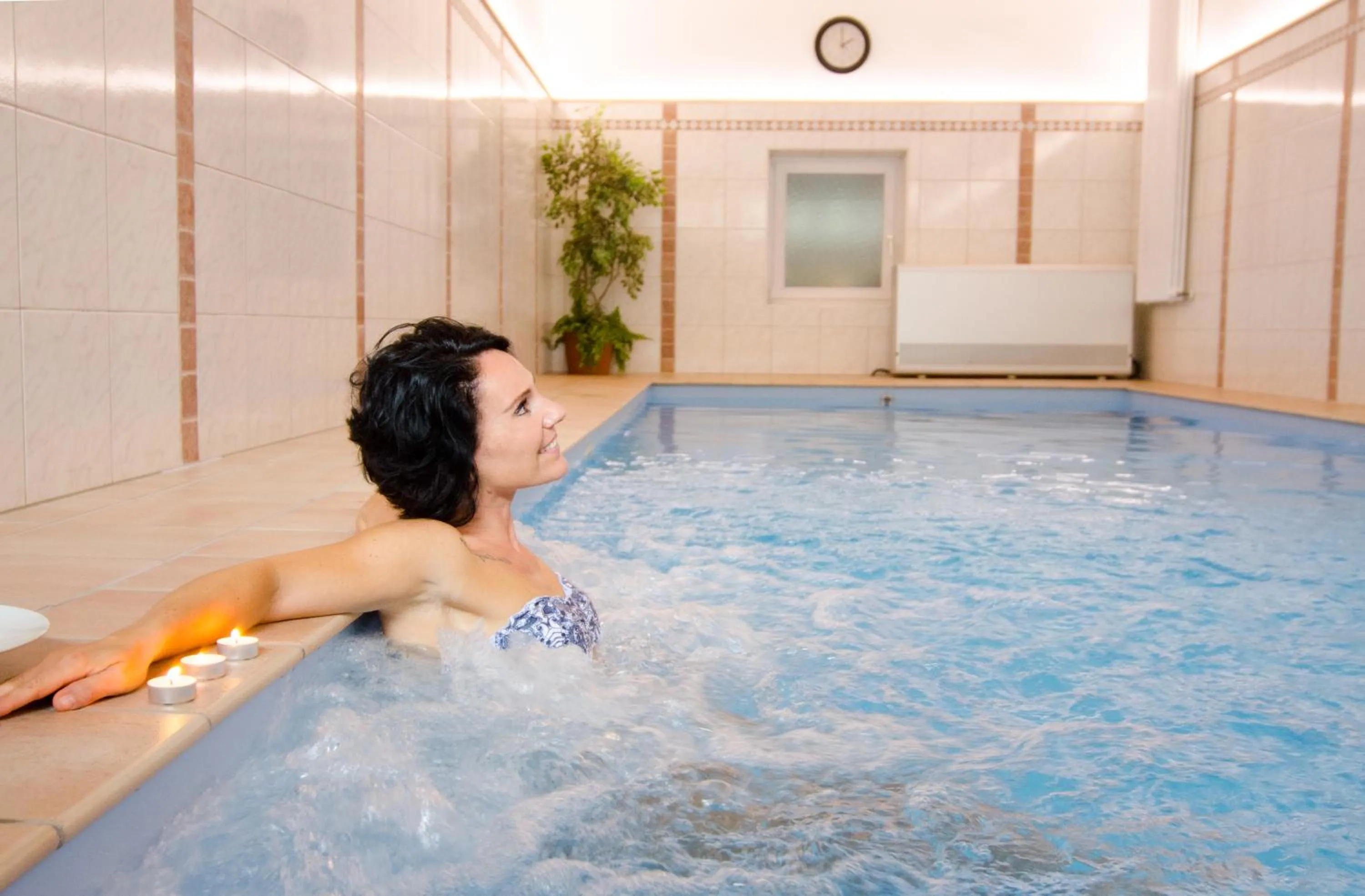 Swimming pool in Hotel Eichenhof
