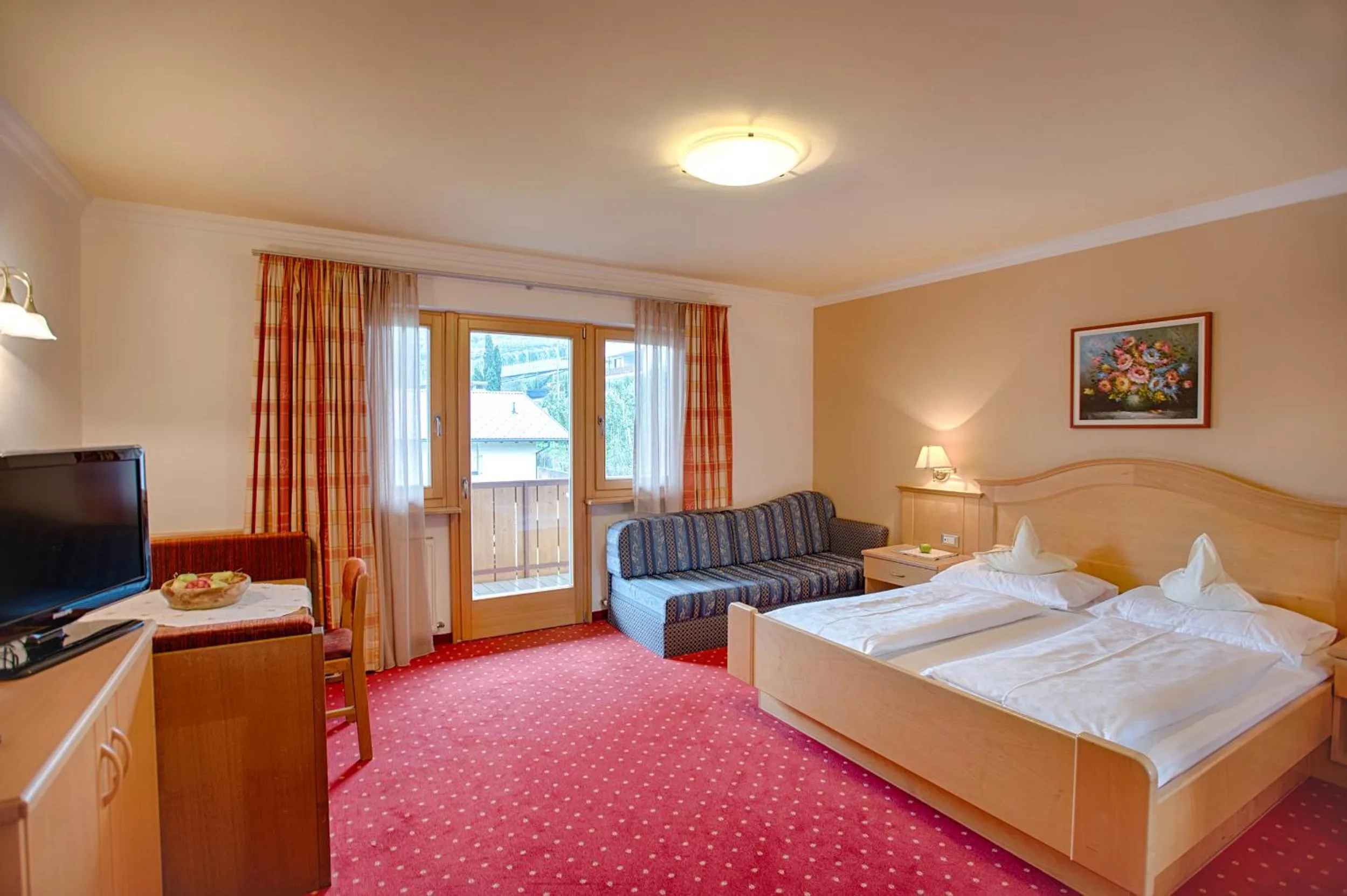 Photo of the whole room, Bed in Hotel Eichenhof