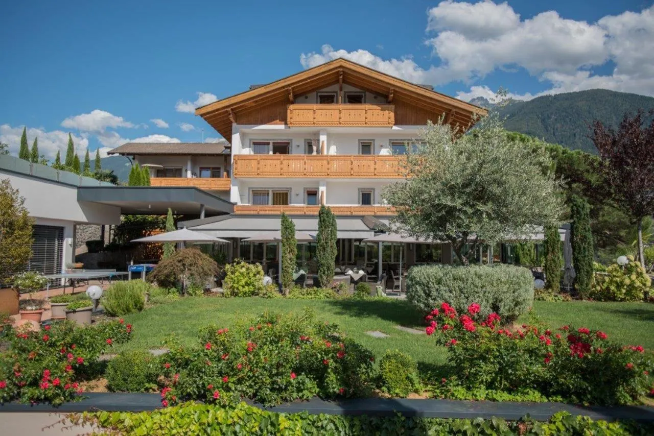 Property building in Hotel Eichenhof