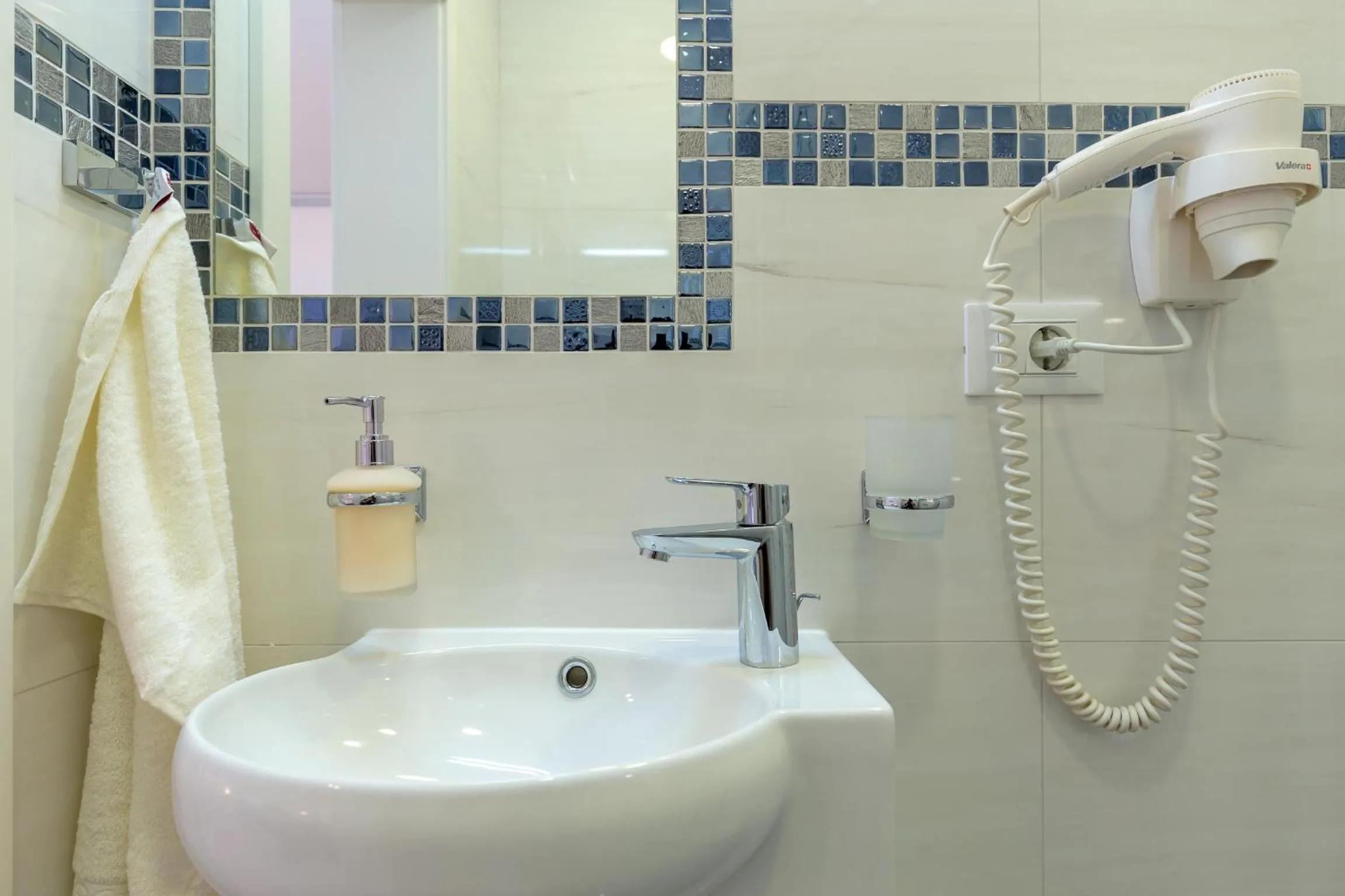 Toilet in Hedera Estate, Hedera A24