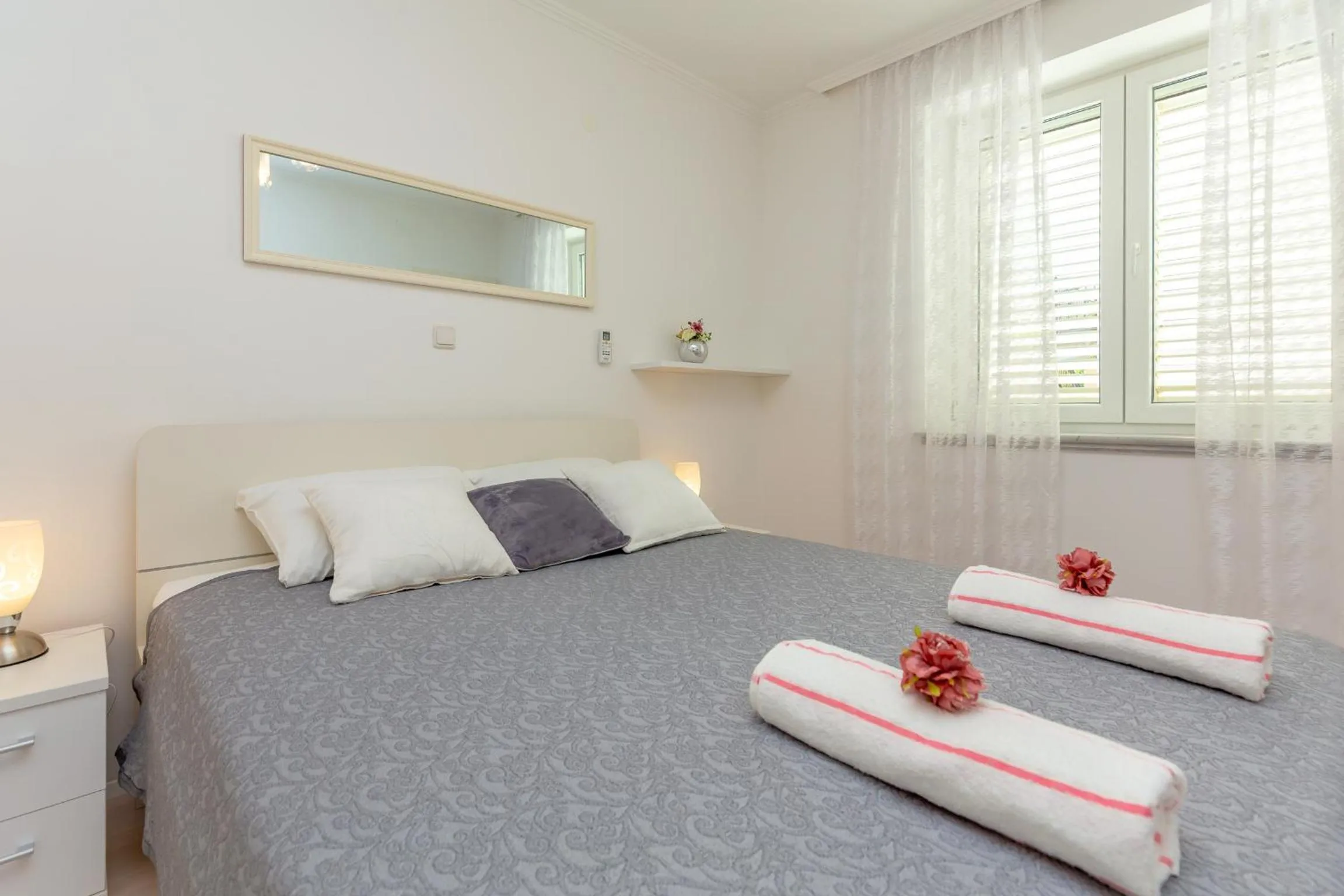 Bed in Hedera Estate, Hedera A24