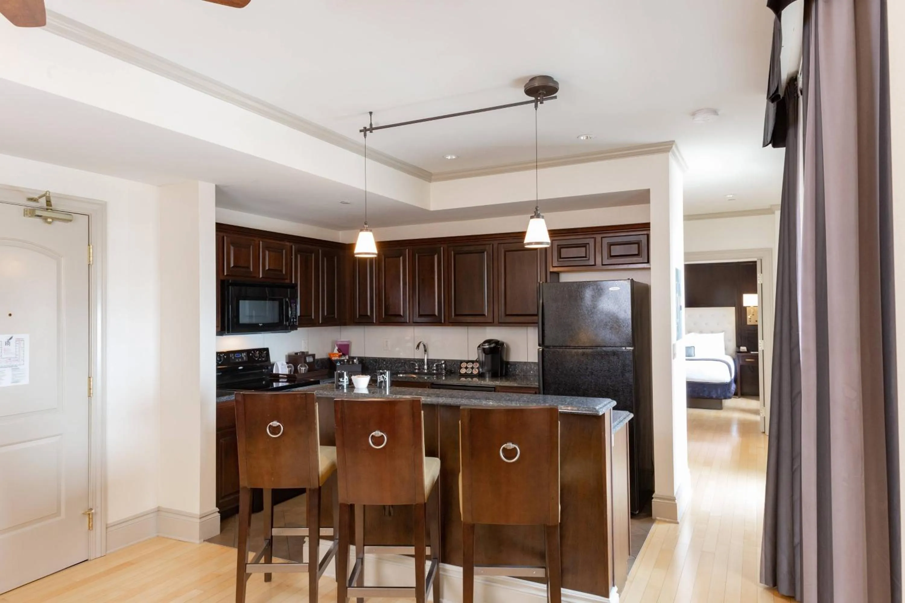 Kitchen or kitchenette in Hotel Blackhawk, Autograph Collection