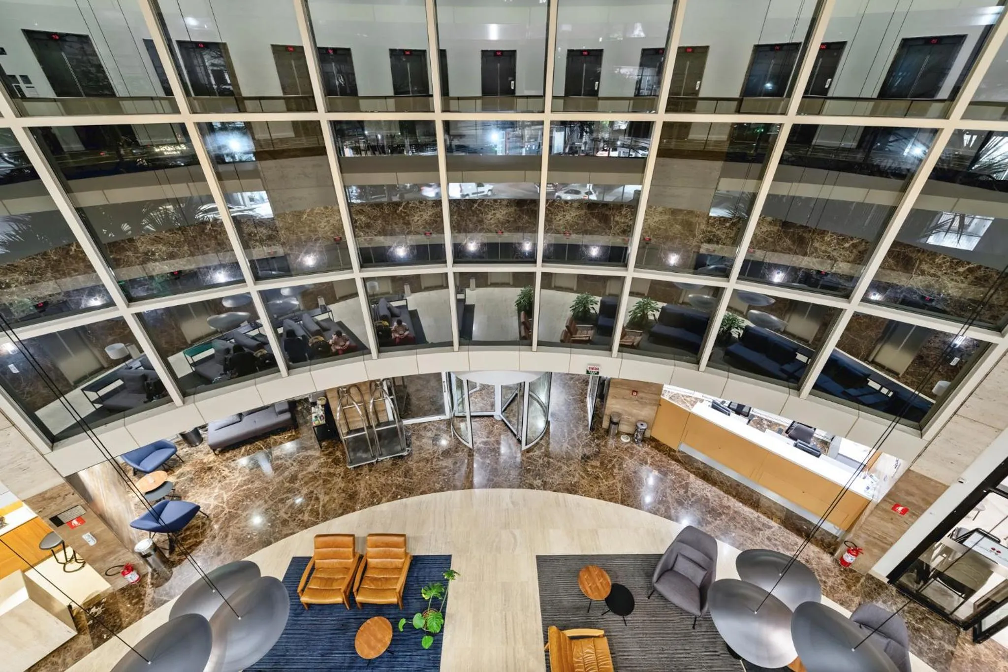 Lobby or reception in Staybridge Suites São Paulo by IHG