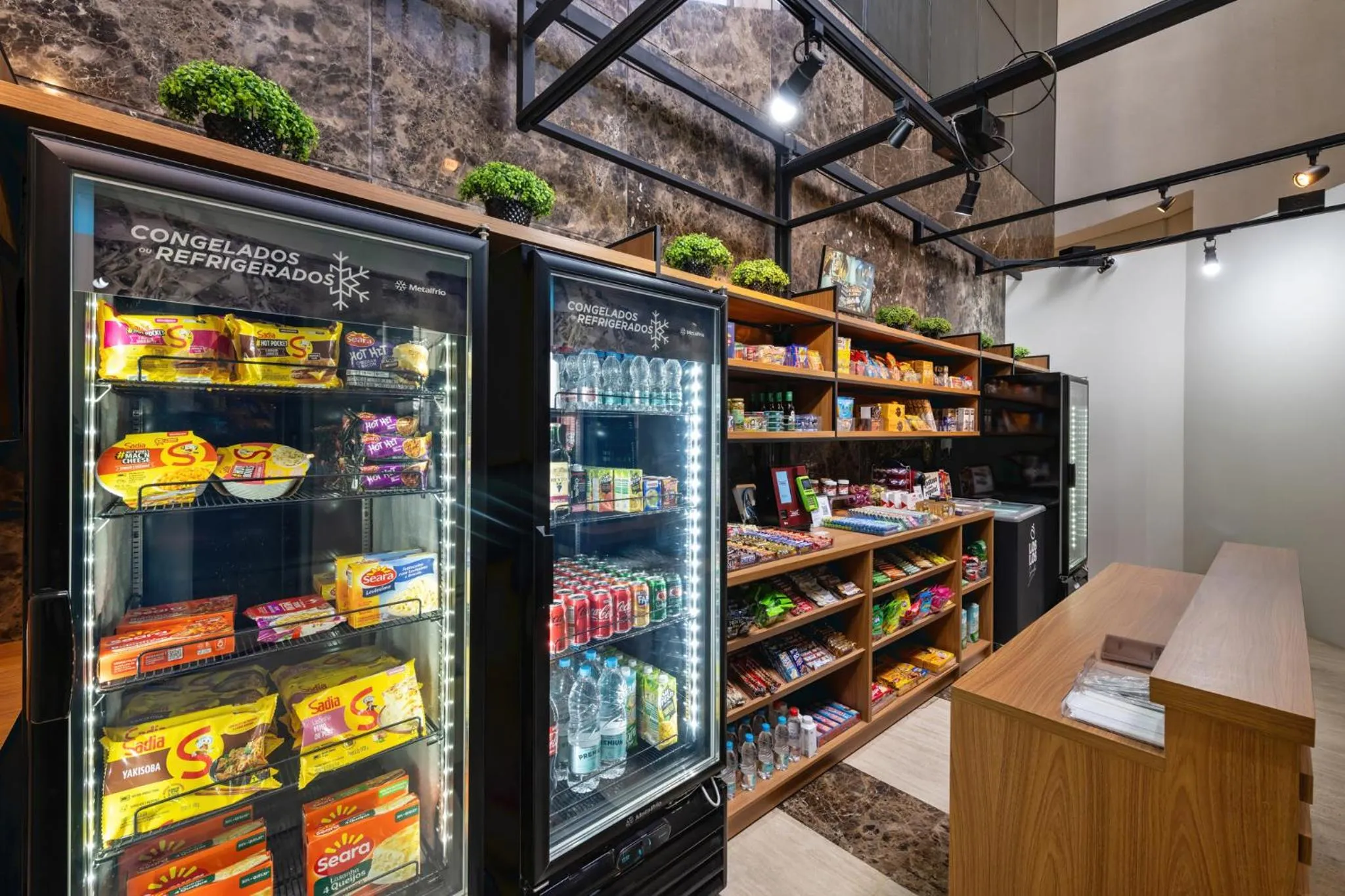 On-site shops in Staybridge Suites São Paulo by IHG