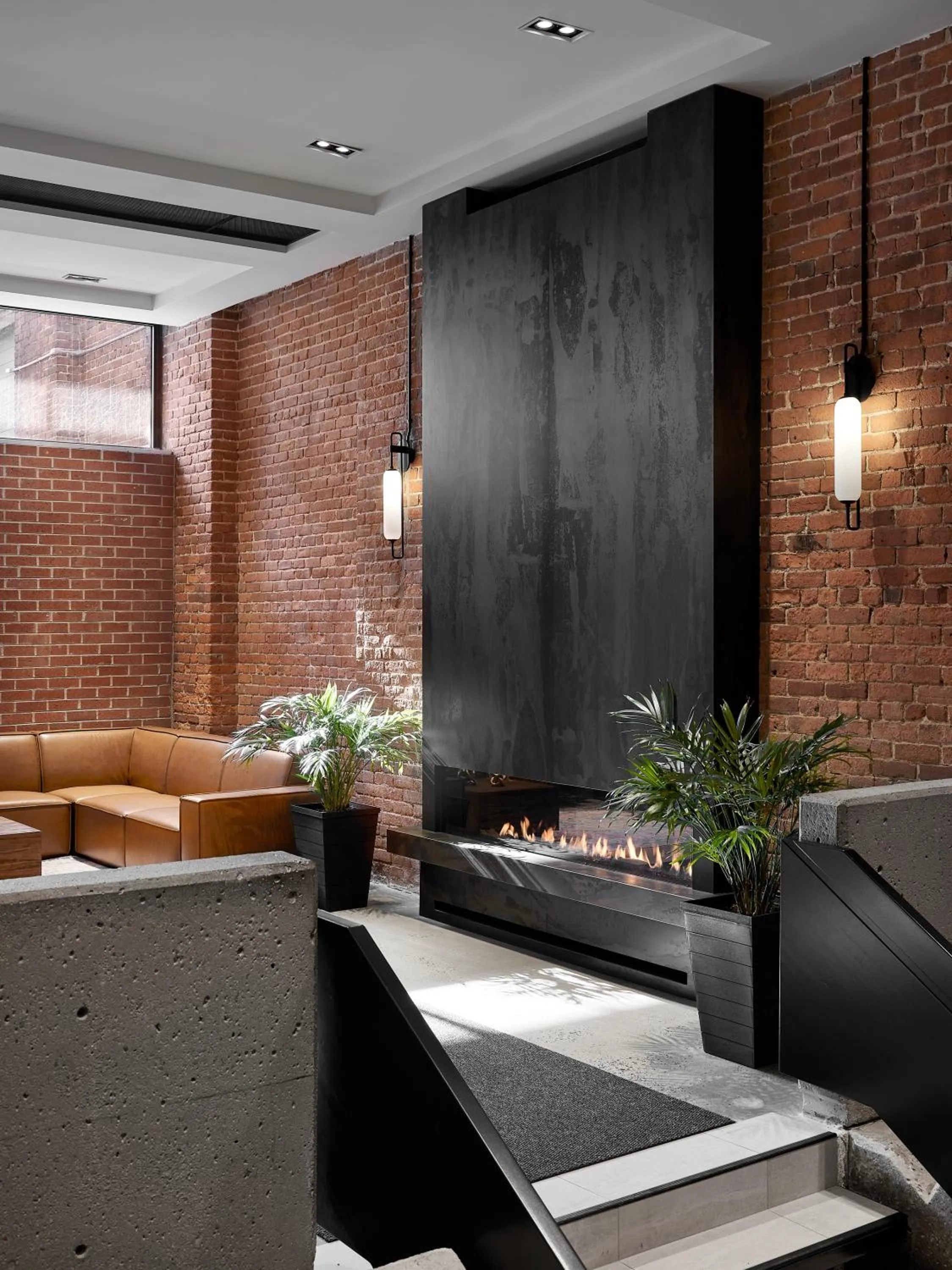 Lobby or reception in Hôtel MOCO Valleyfield