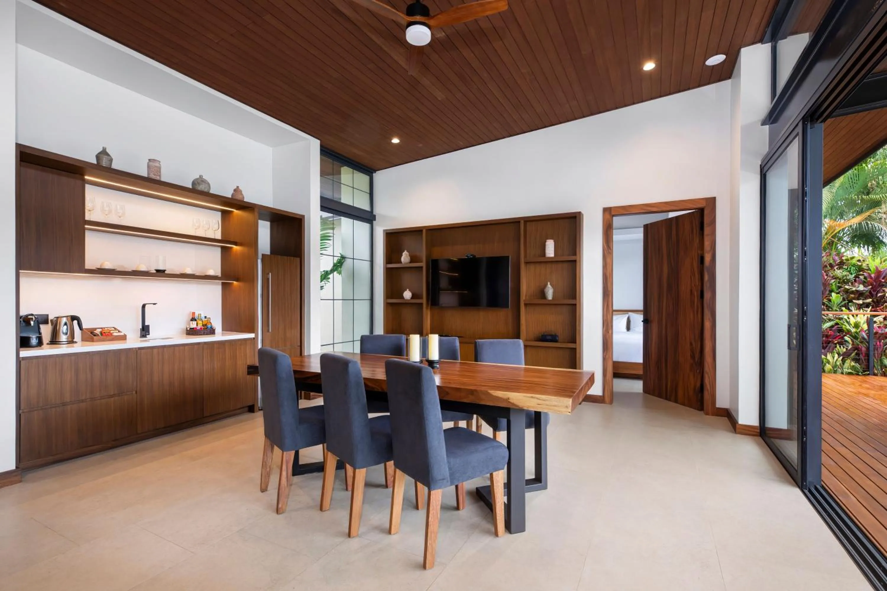 Kitchen or kitchenette in Arenal Manoa Resort & Hot Springs