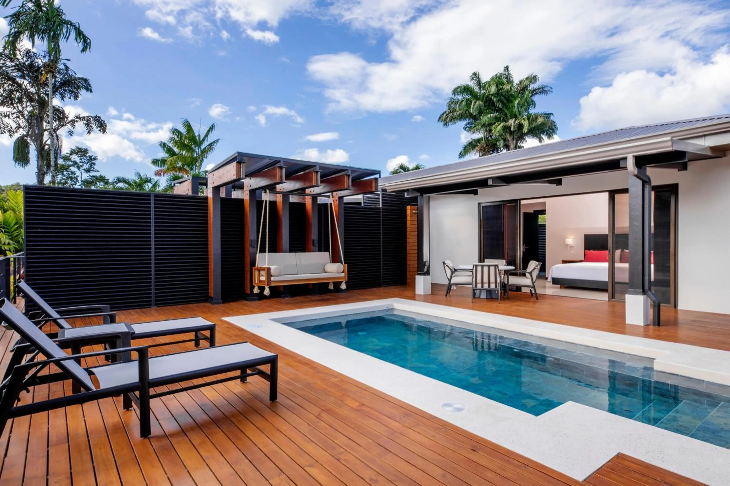 Swimming pool in Arenal Manoa Resort & Hot Springs