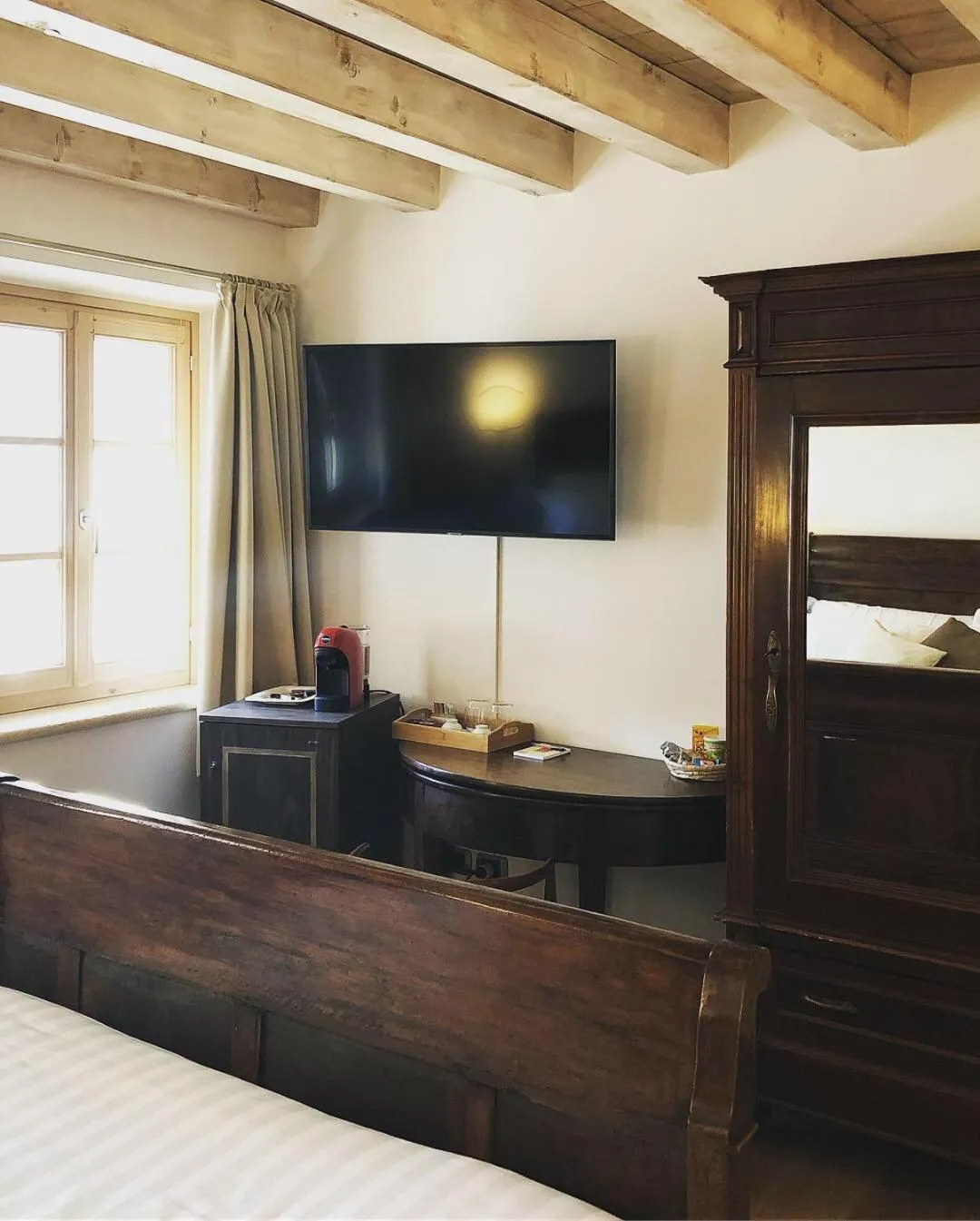 TV and multimedia, Bed in Locanda Lo Scudo