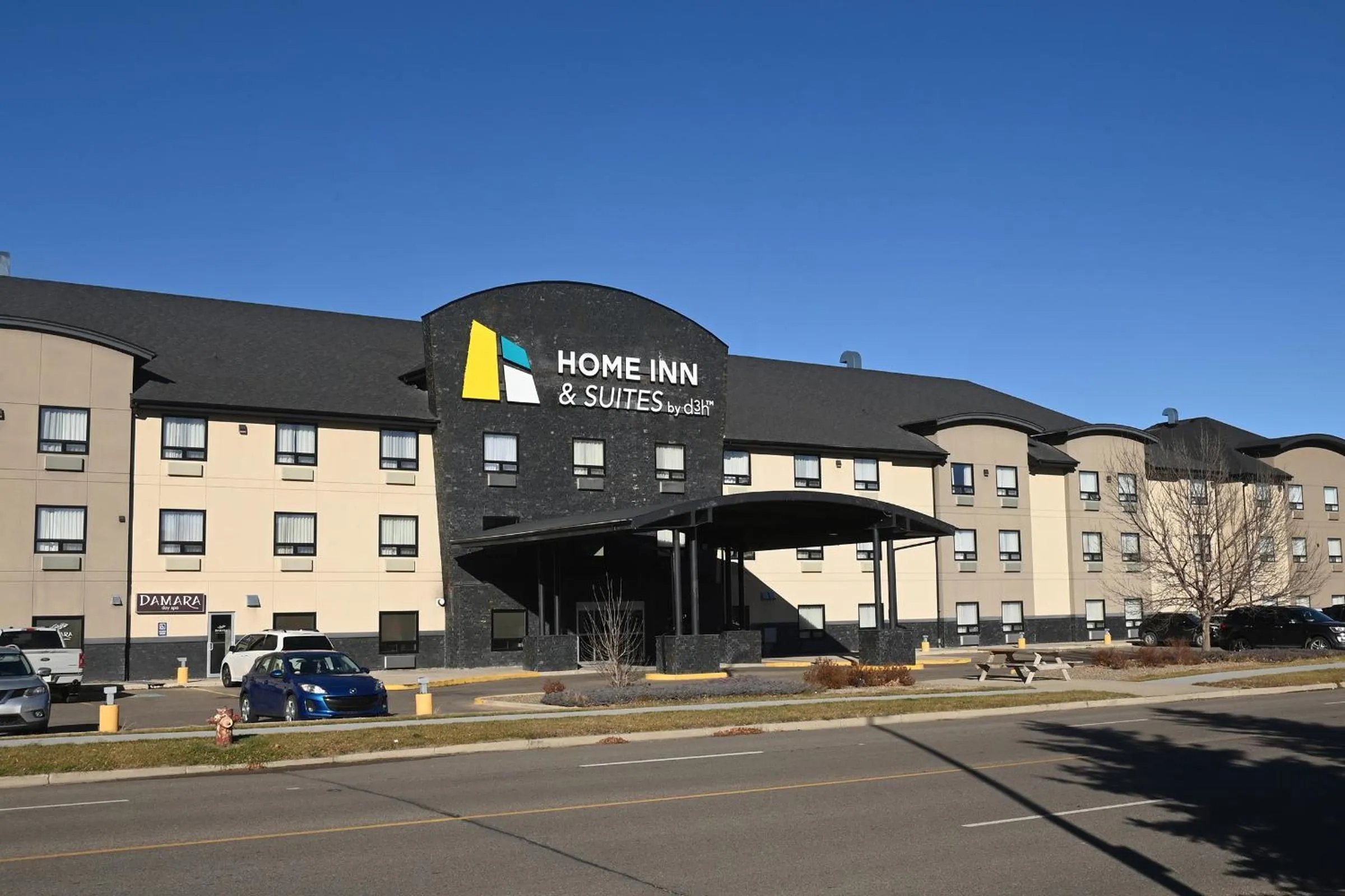 Home Inn & Suites - Swift Current