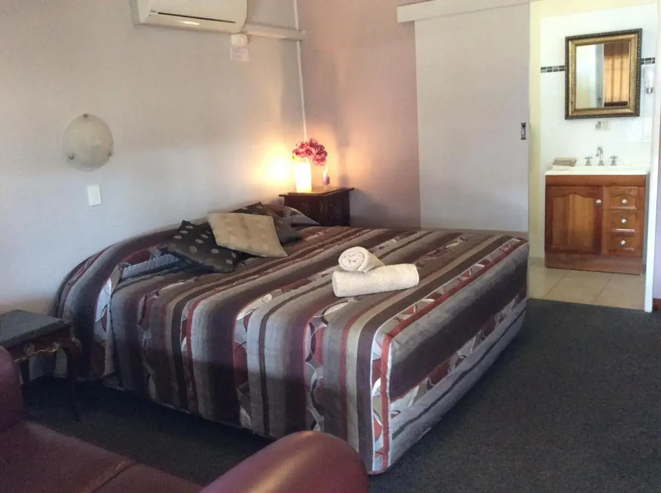 King Suite in Kingaroy Country Motel King Suite in Kingaroy Country Motel