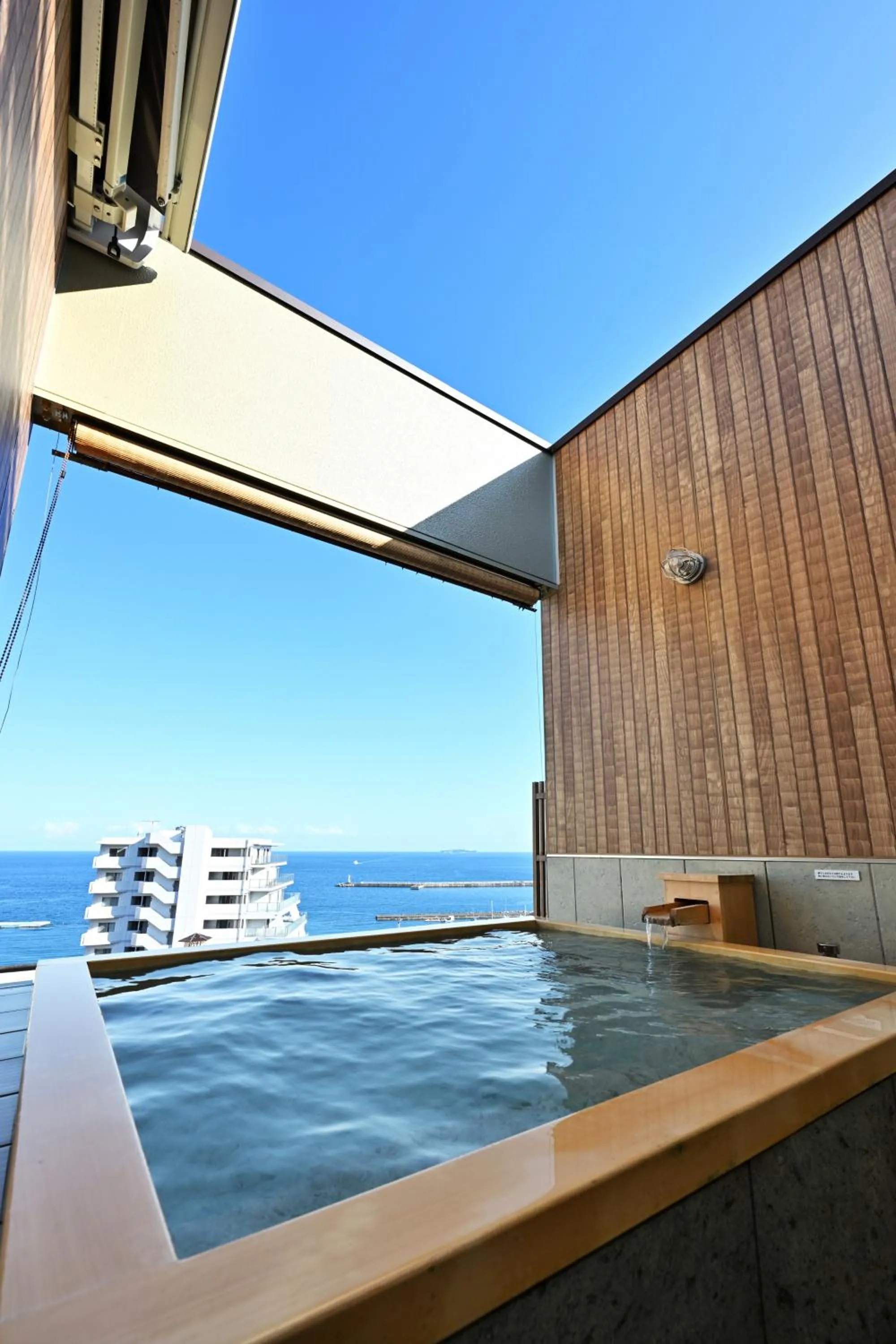 Day in Hotel Kan-ichi