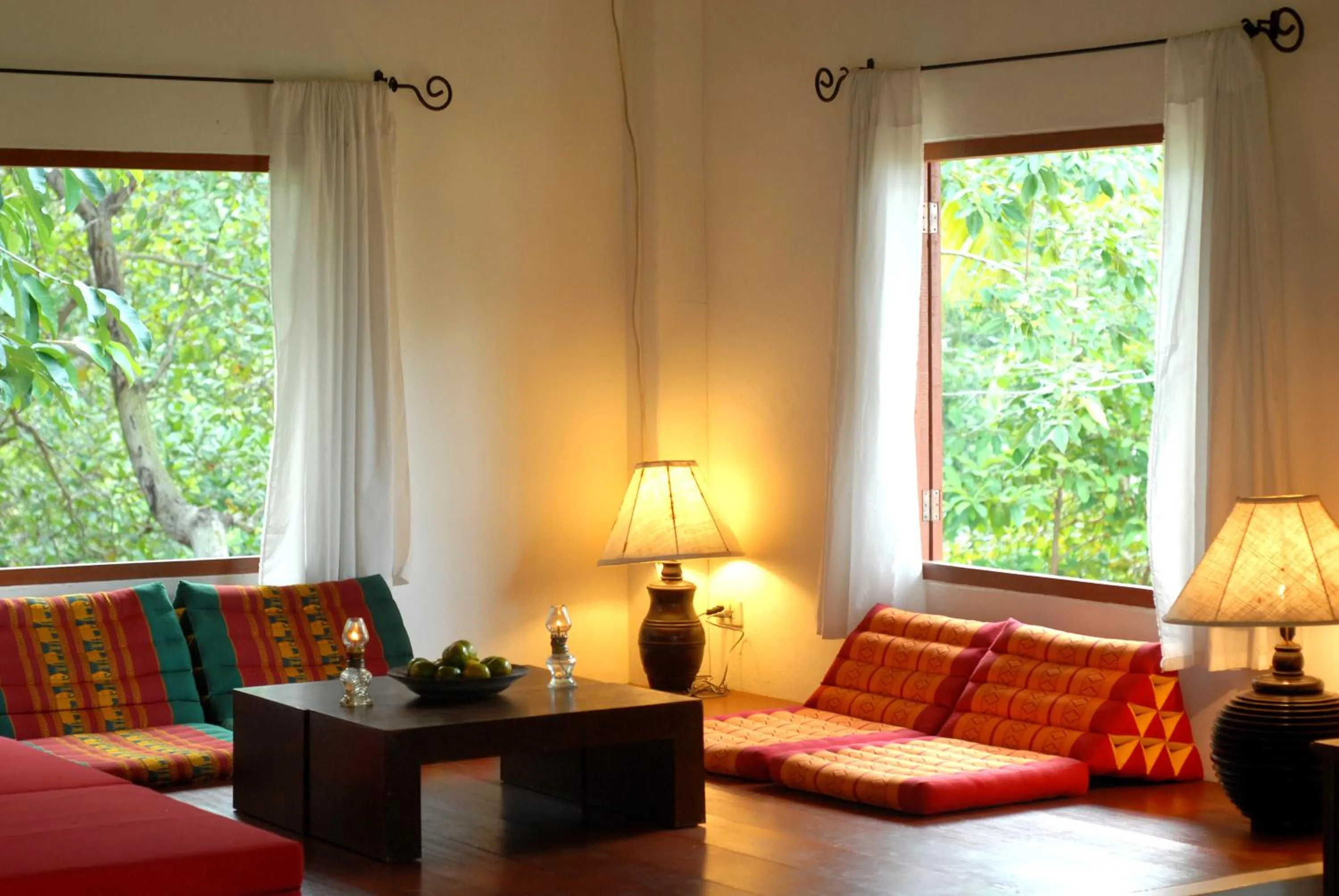 Living room in The Jungle Club - SHA Extra Plus