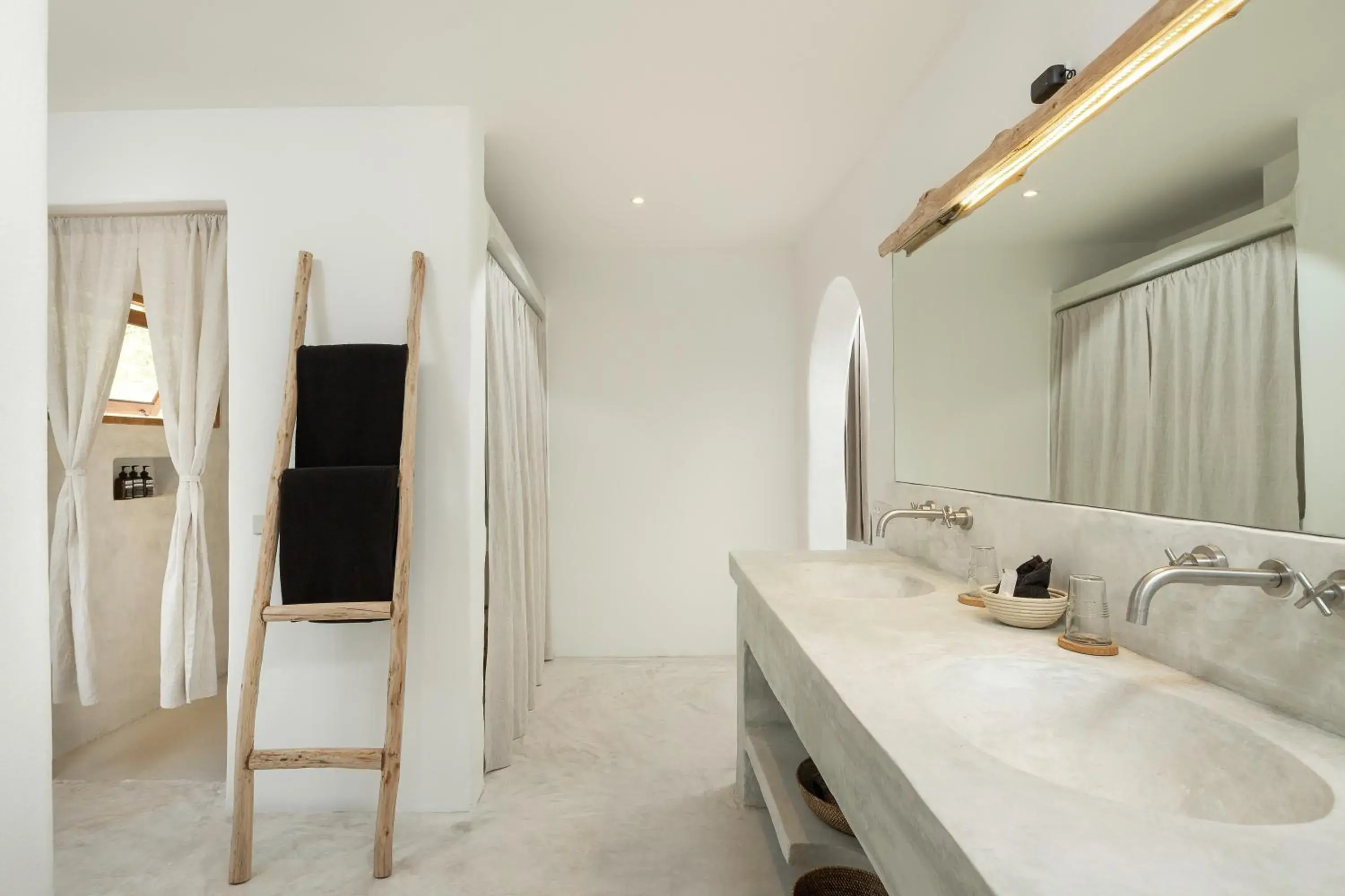 Bathroom in The Jungle Club - SHA Extra Plus Bathroom in The Jungle Club - SHA Extra Plus