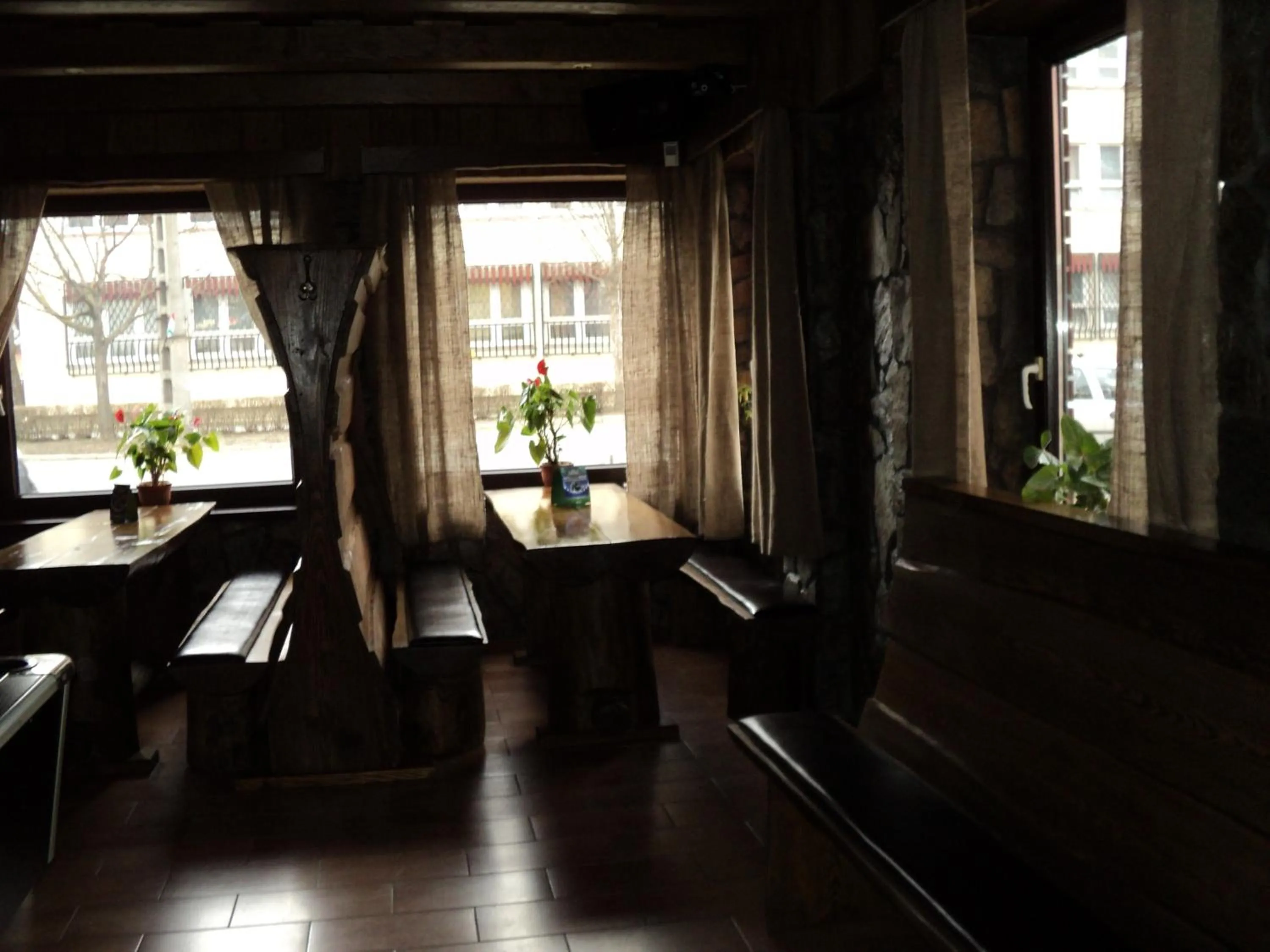 Restaurant/places to eat in Kovács Hotel Superior
