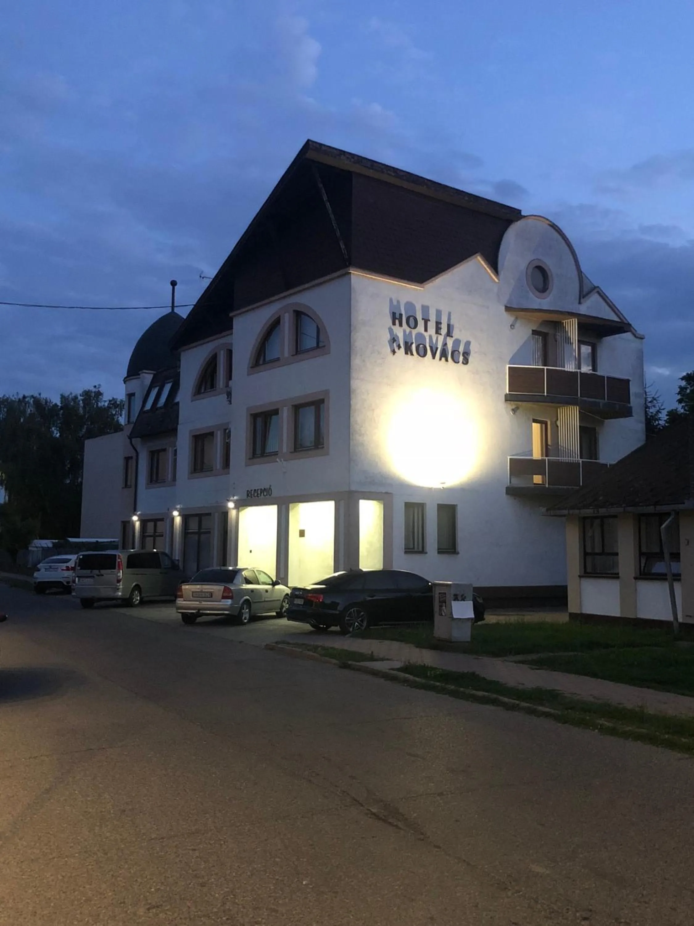 Property building in Kovács Hotel Superior